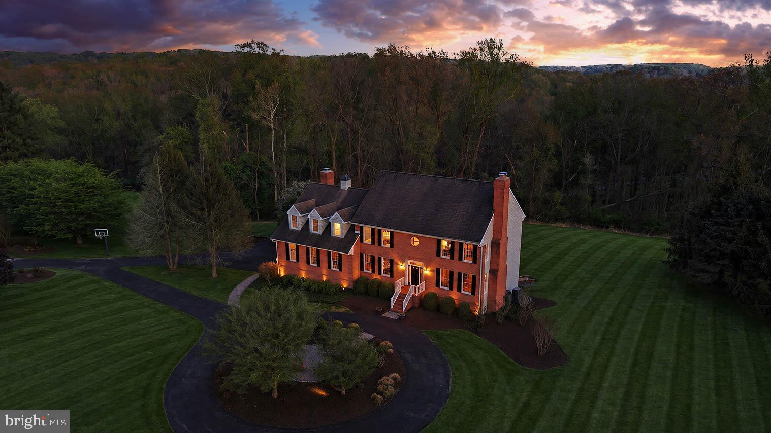 MISSION RIDGE - Residential
