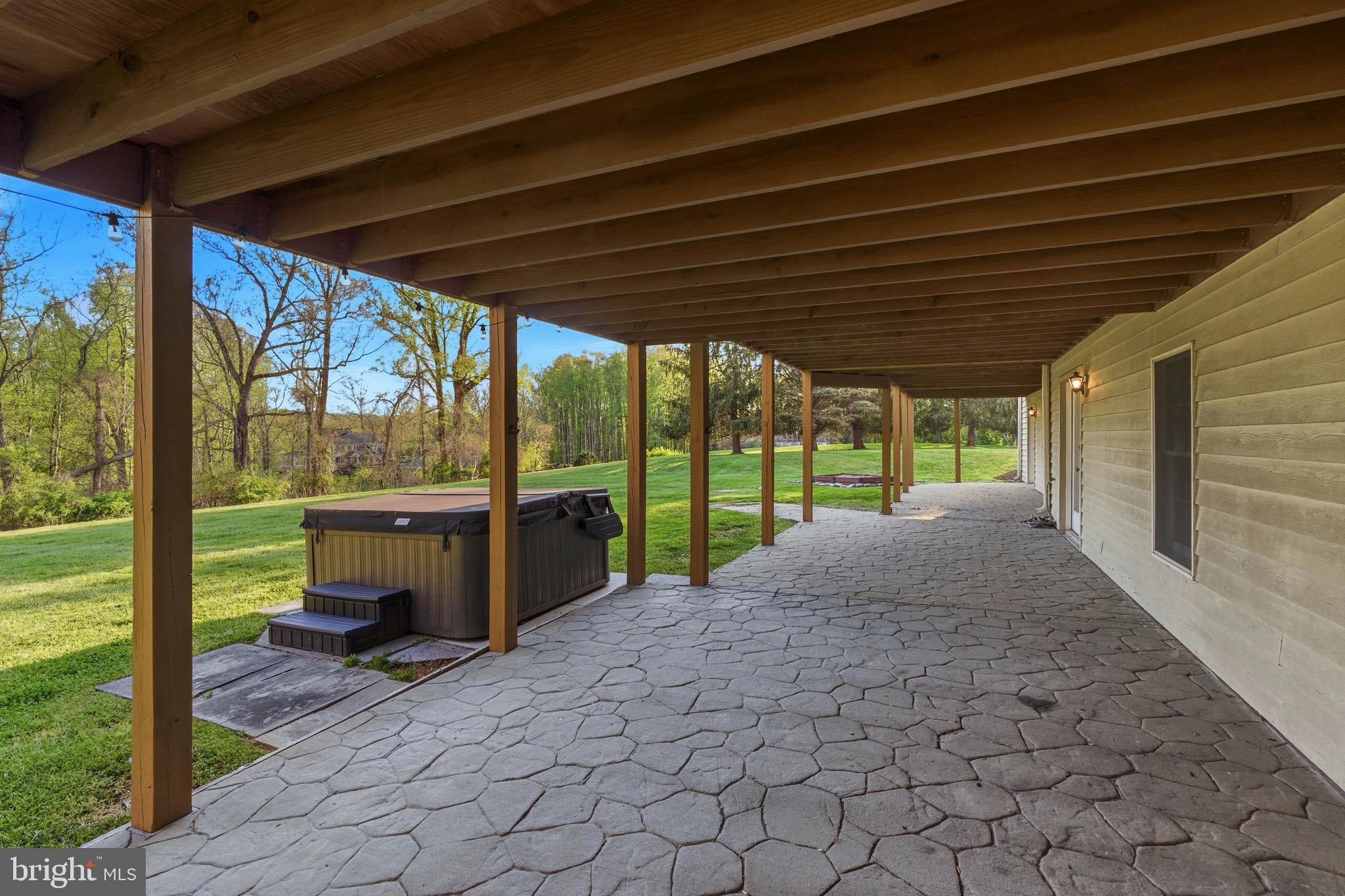 MISSION RIDGE - Residential