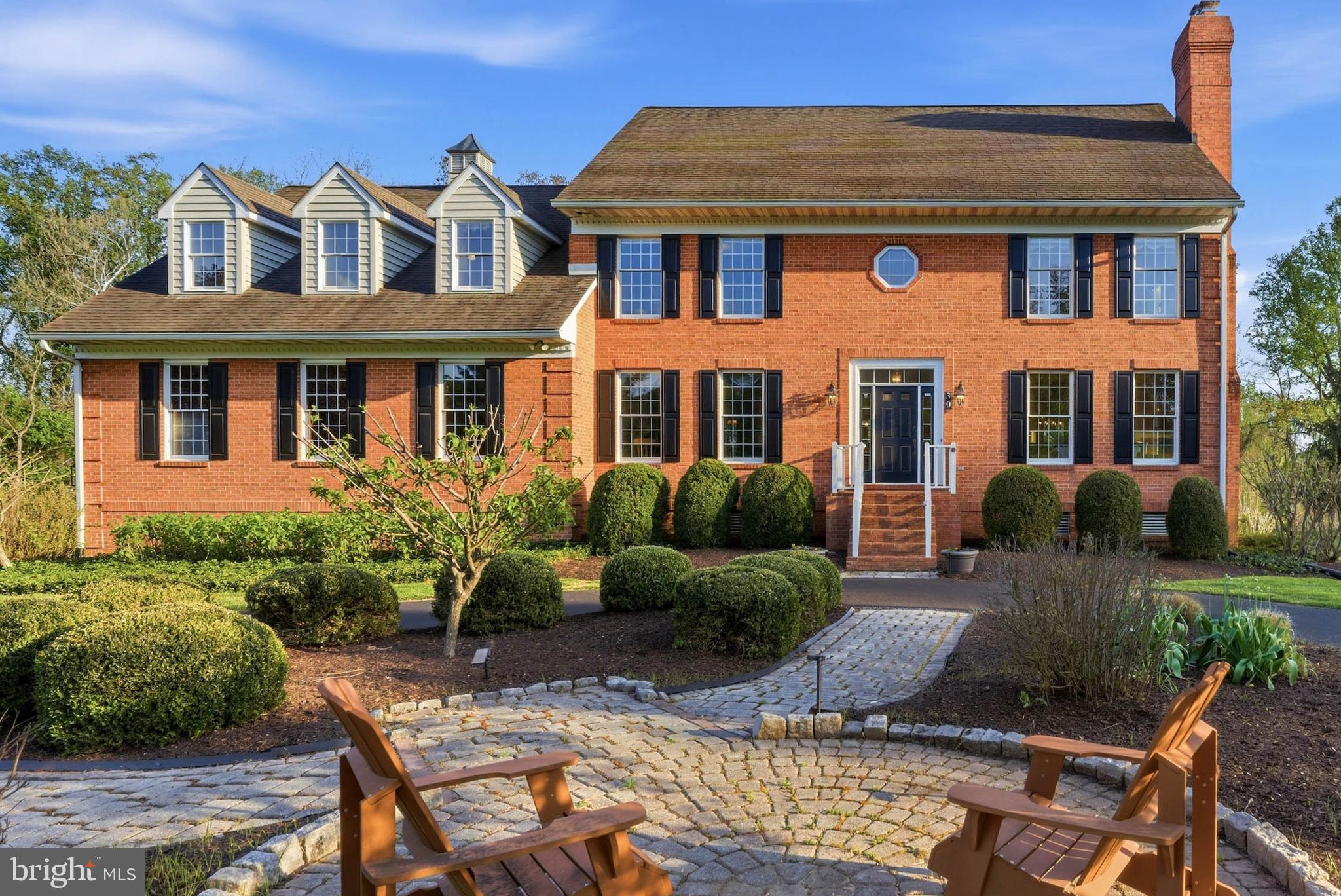 MISSION RIDGE - Residential