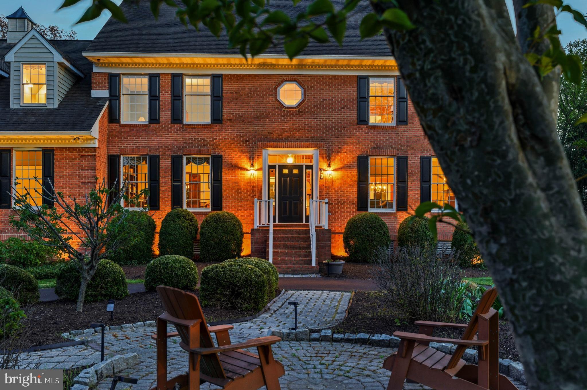 MISSION RIDGE - Residential