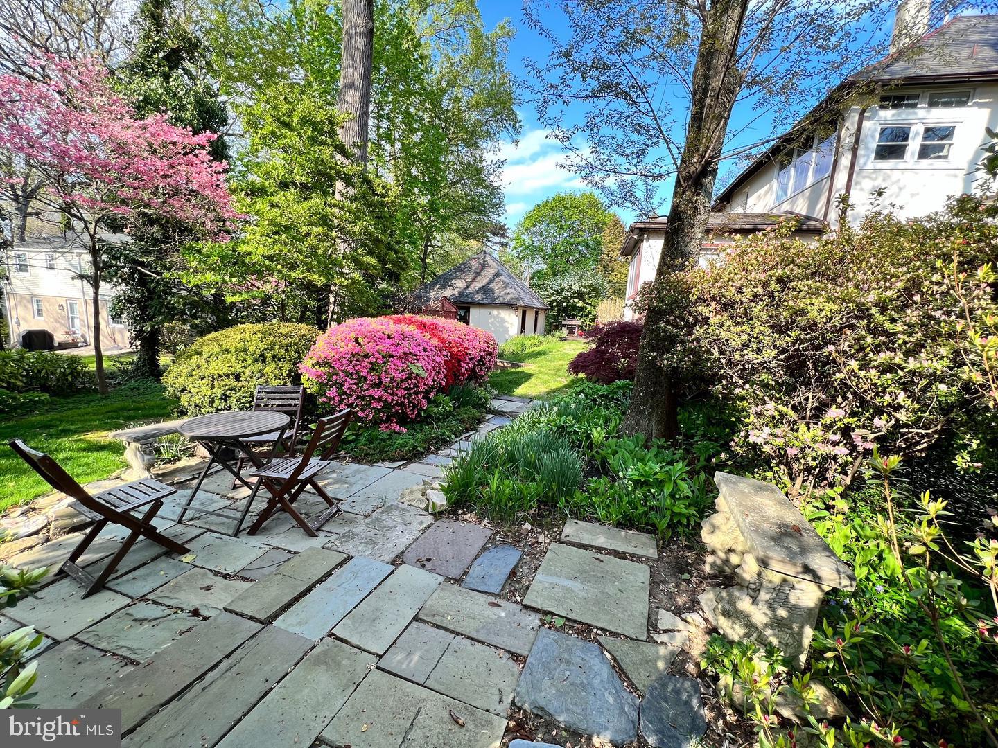 1328 EDGE HILL ROAD