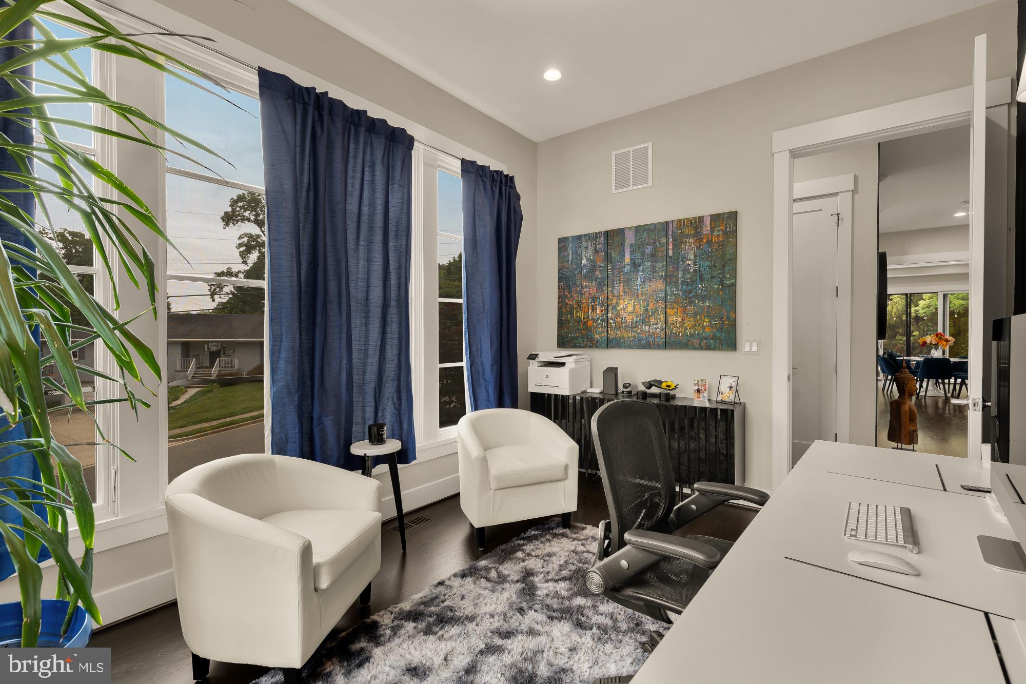 RIVERCREST - Residential
