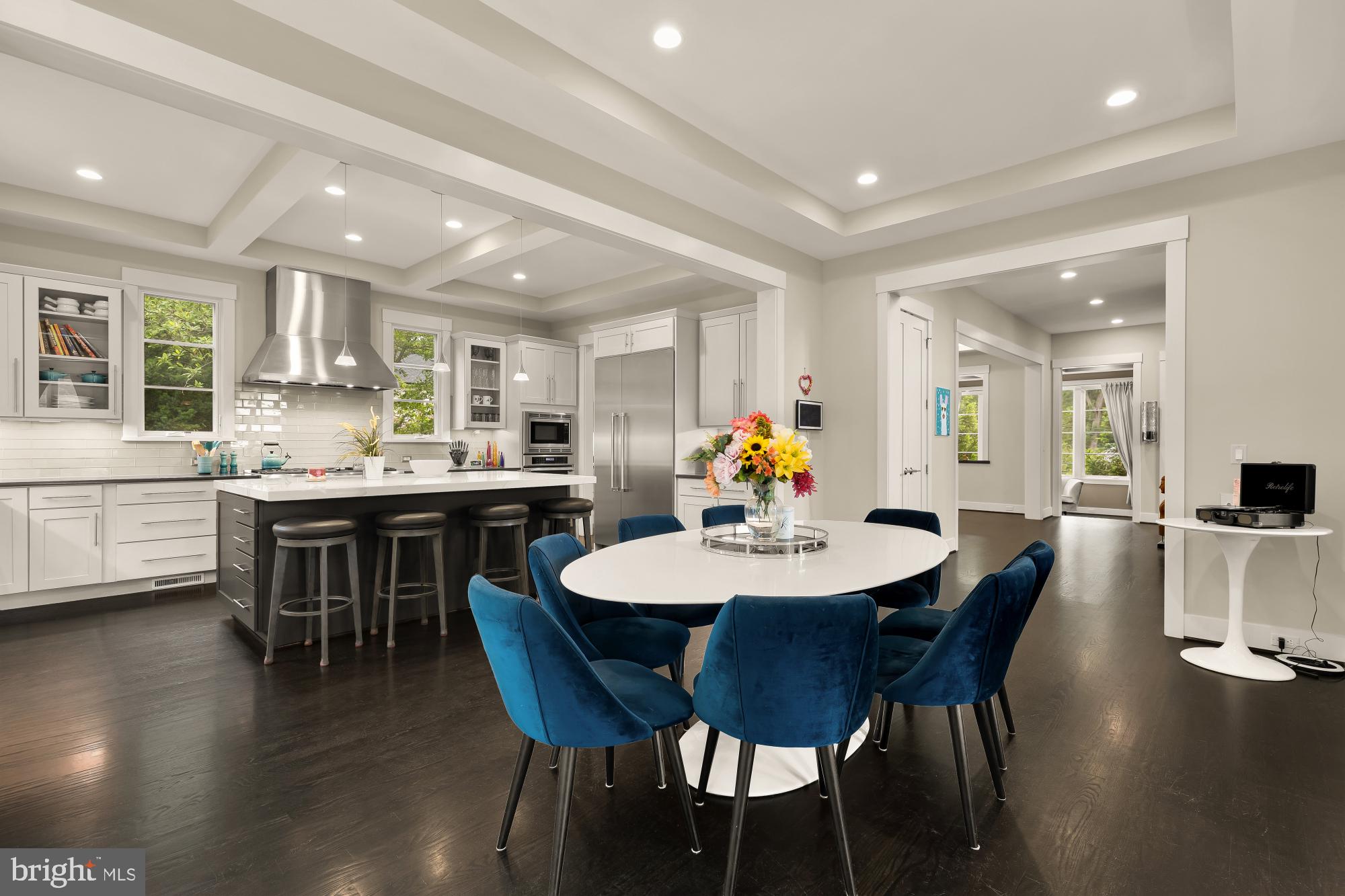RIVERCREST - Residential