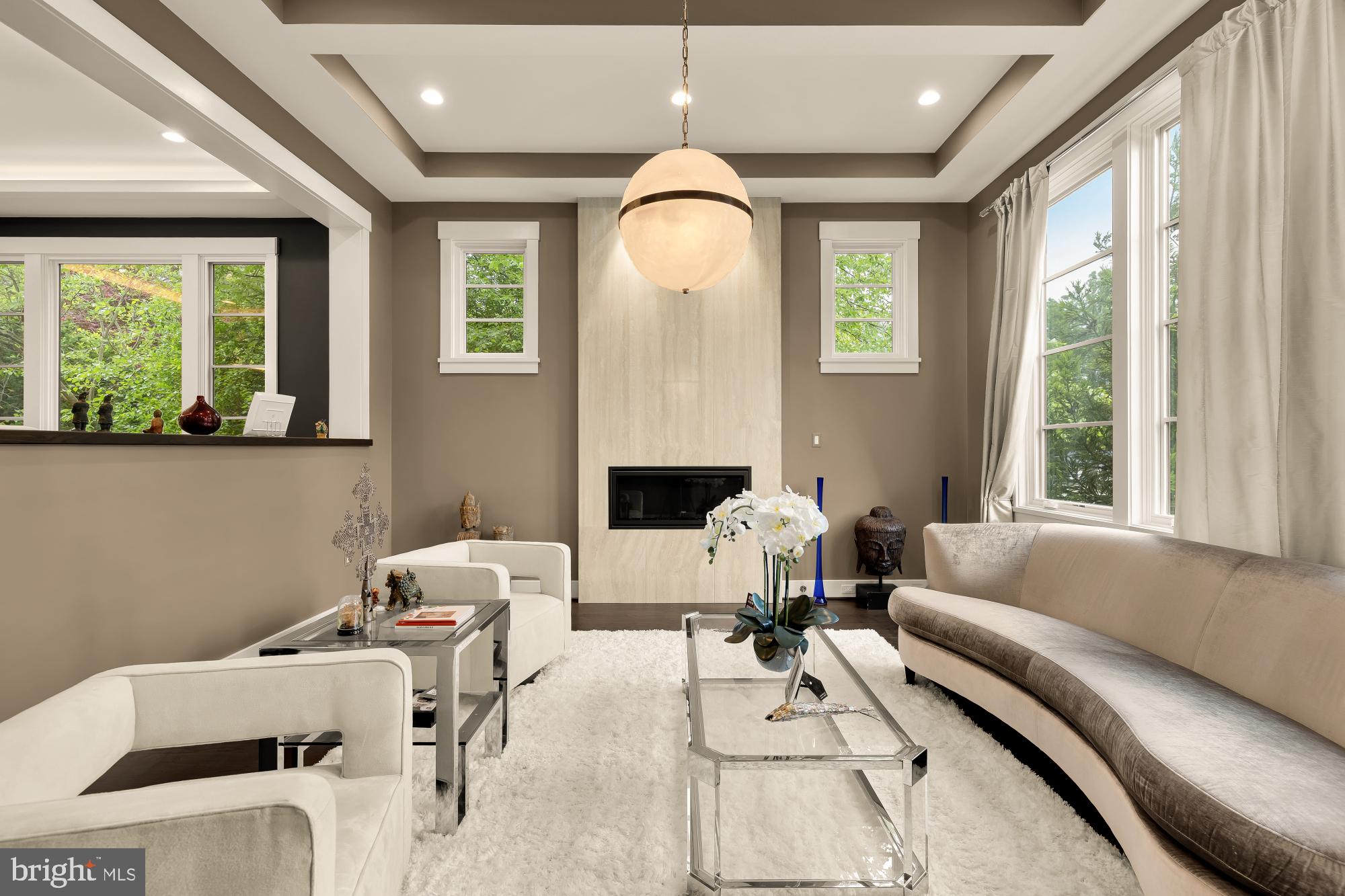 RIVERCREST - Residential