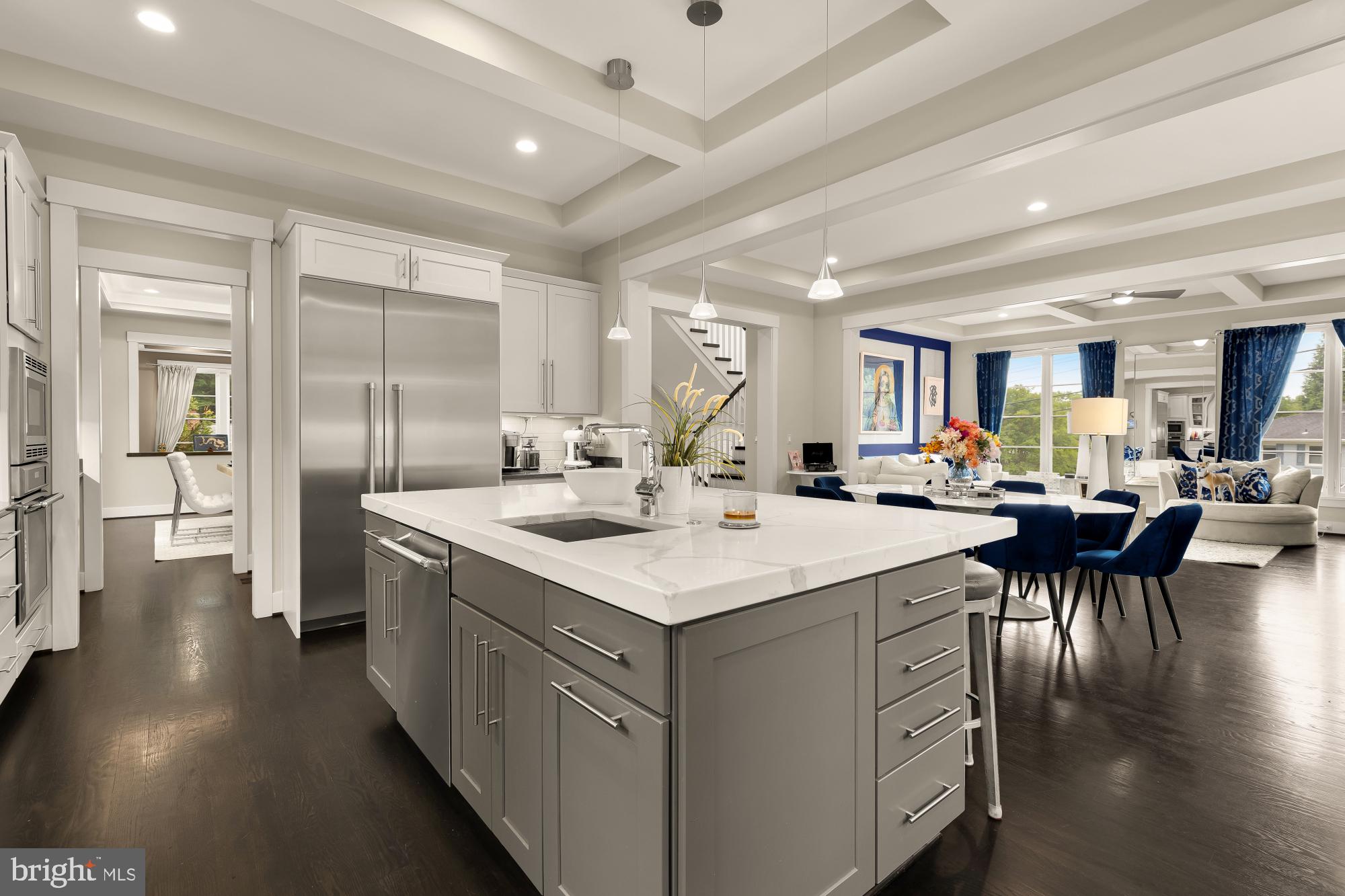 RIVERCREST - Residential