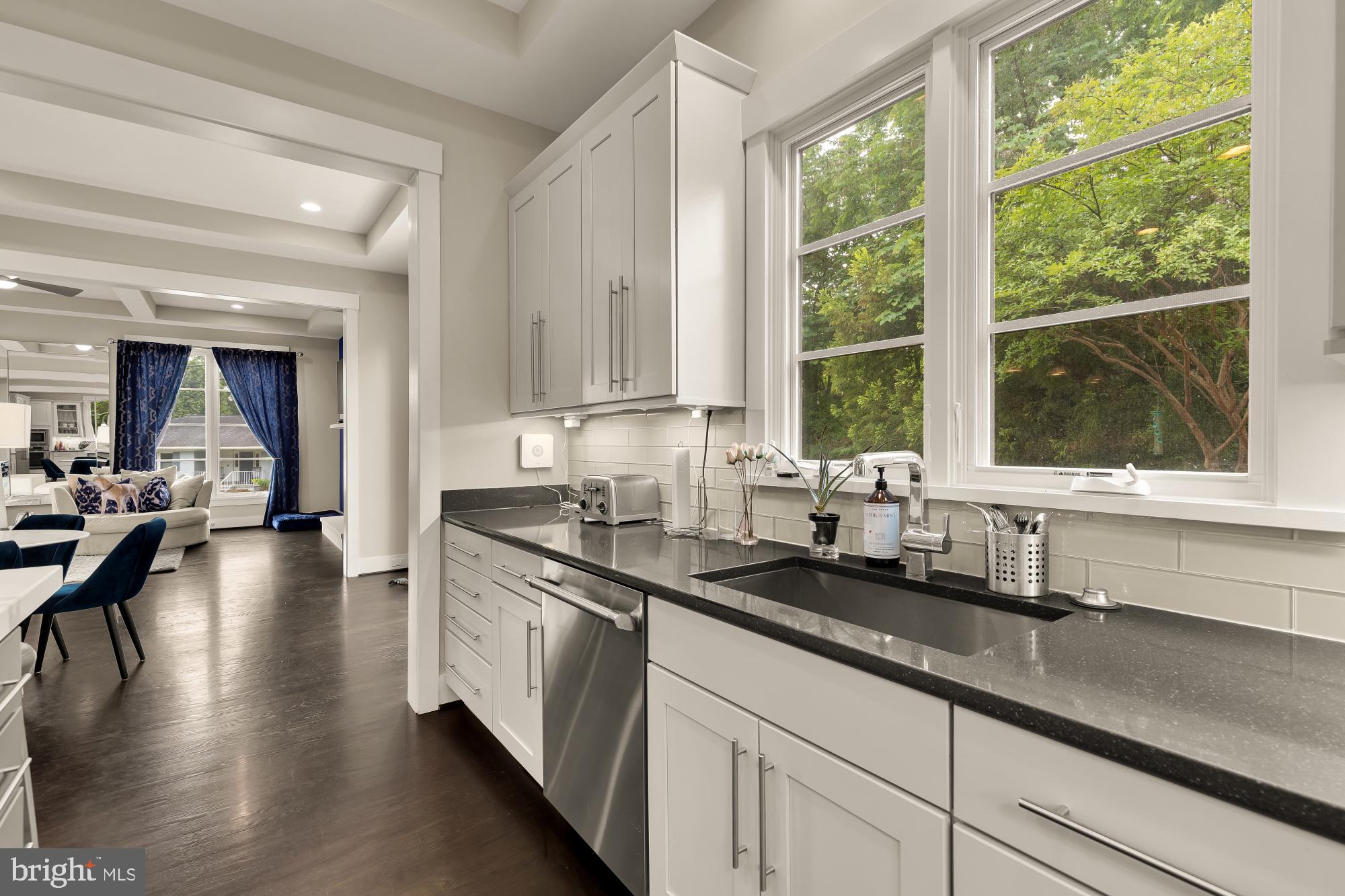 RIVERCREST - Residential