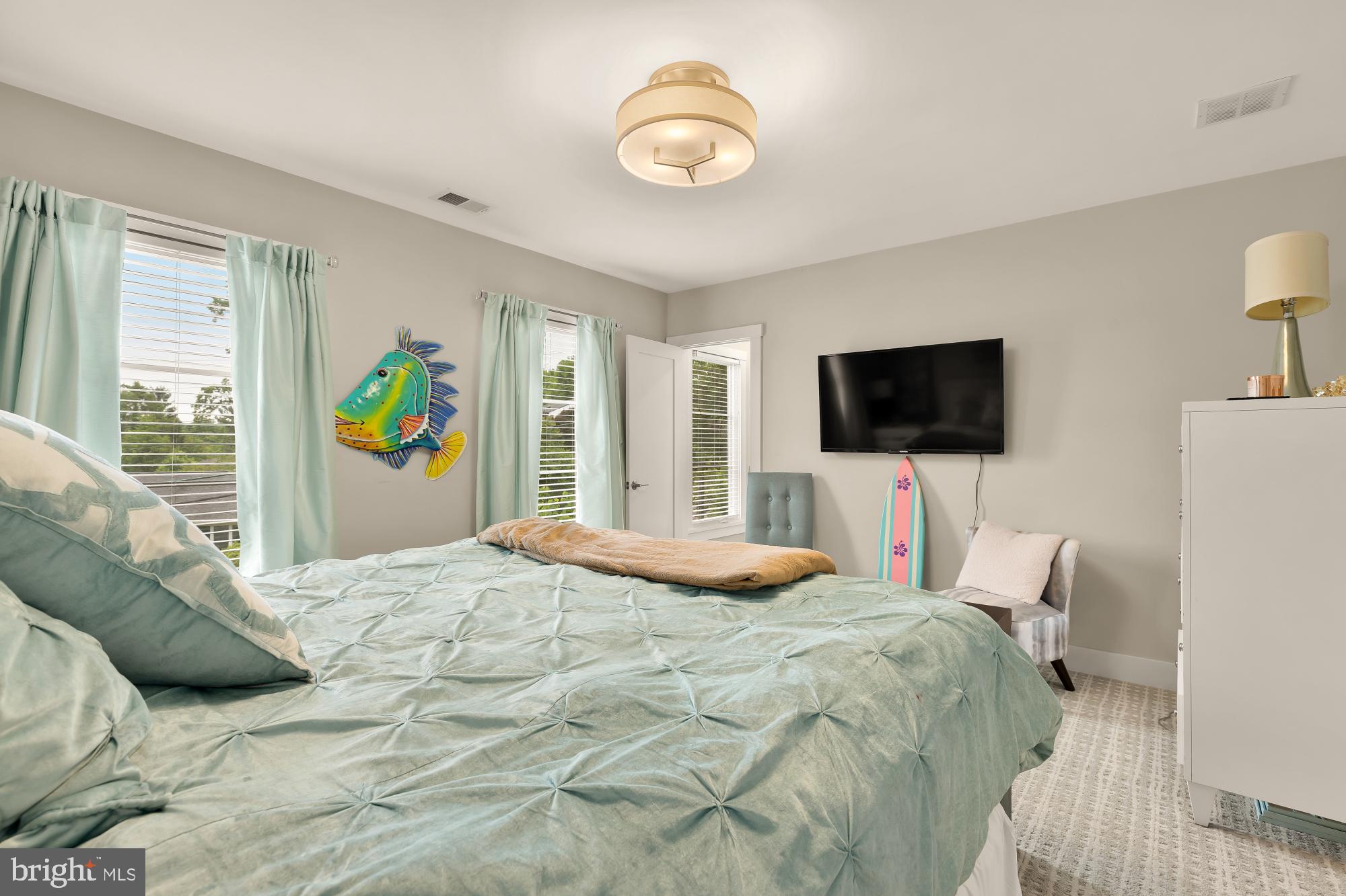 RIVERCREST - Residential