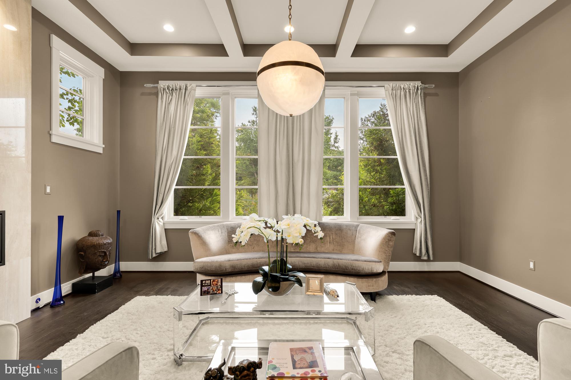 RIVERCREST - Residential