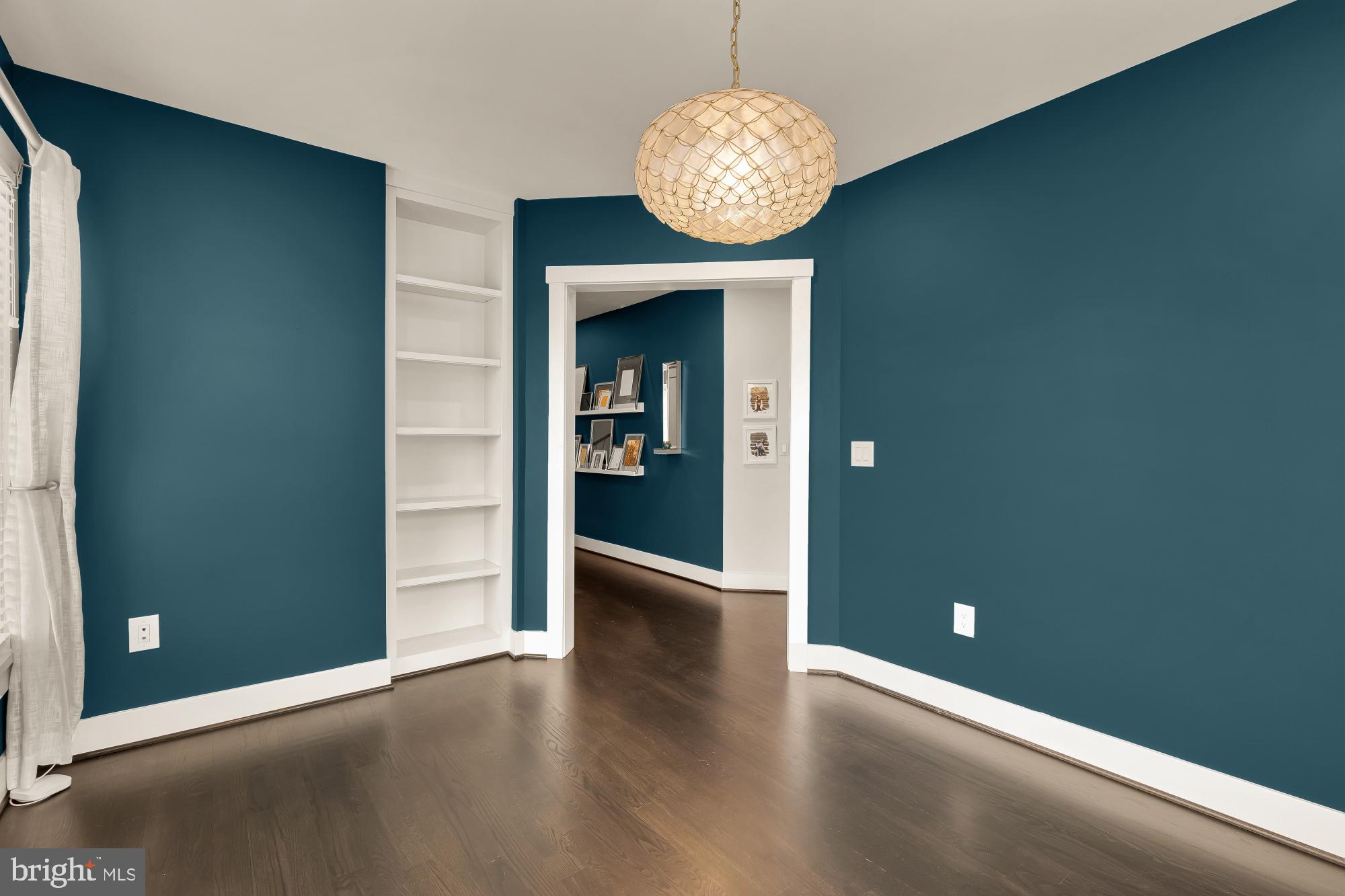 RIVERCREST - Residential