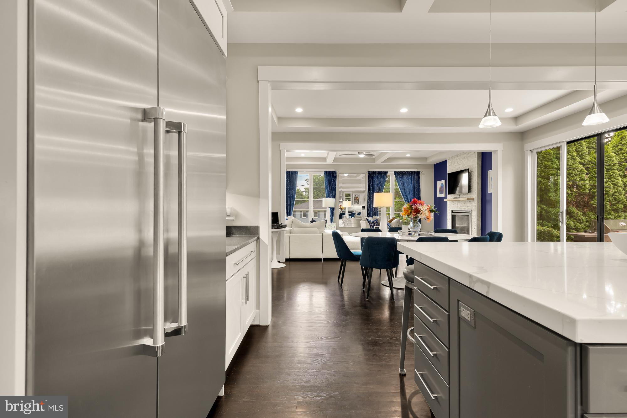 RIVERCREST - Residential