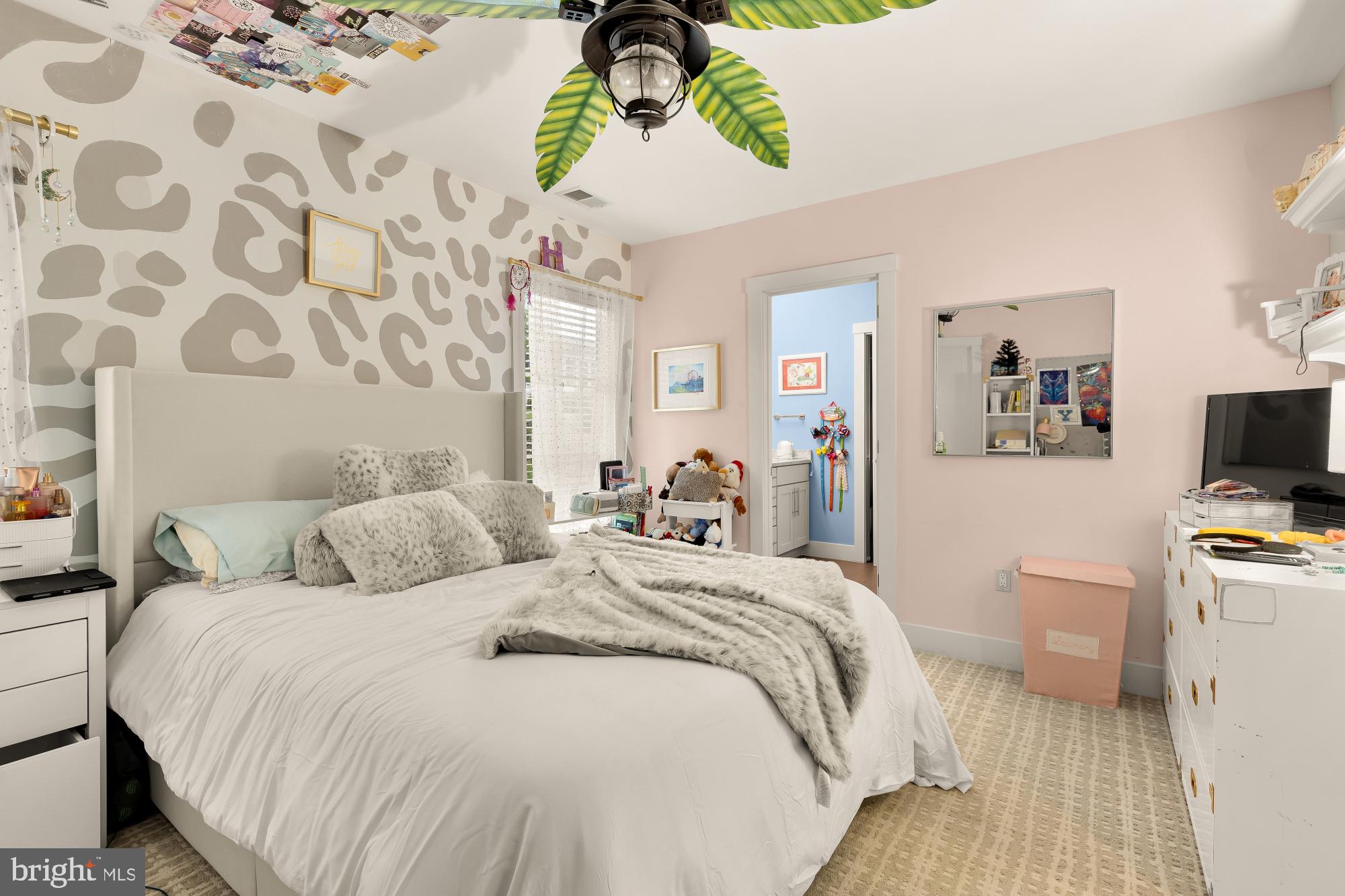 RIVERCREST - Residential