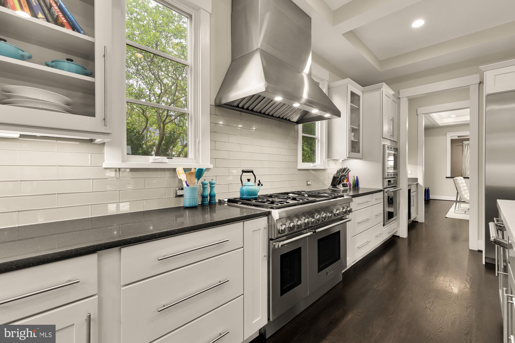 RIVERCREST - Residential