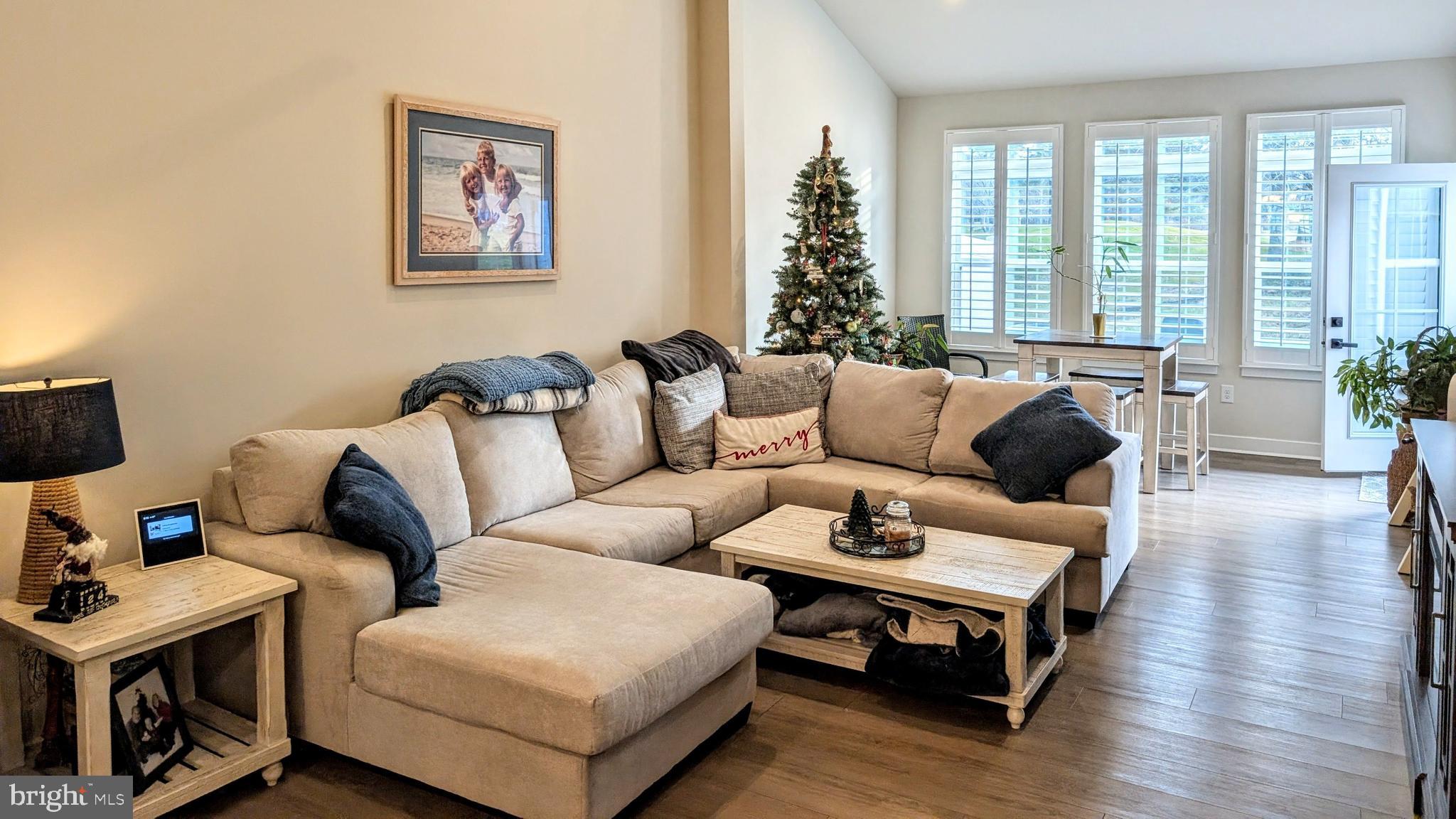 RIVER RUN - Residential