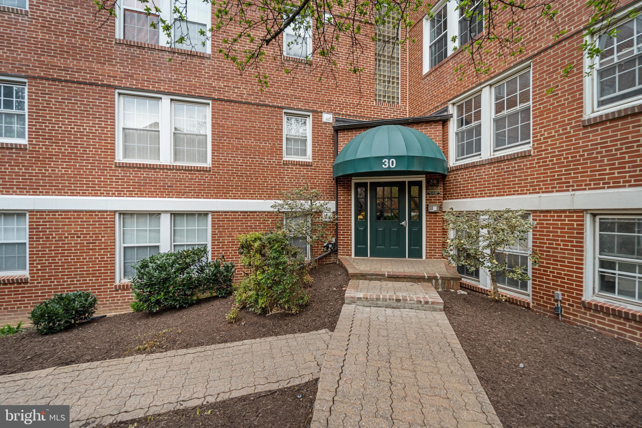 30 S OLD GLEBE ROAD 202-E