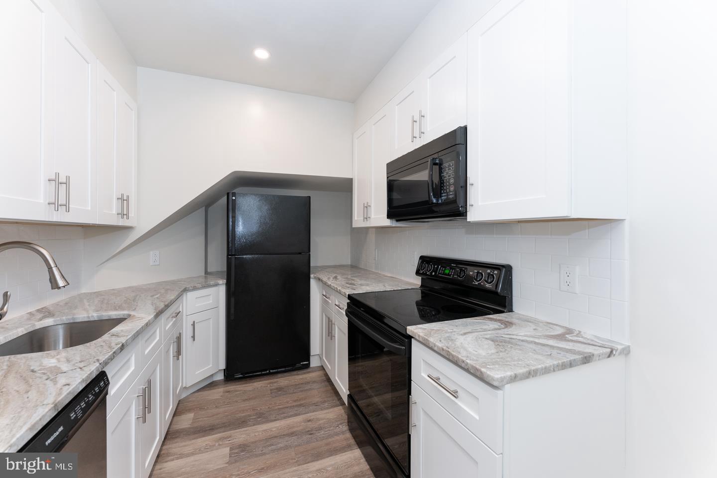 RITTENHOUSE SQUARE - Residential Lease