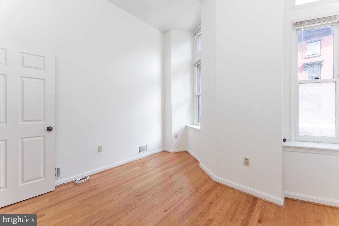 RITTENHOUSE SQUARE - Residential Lease
