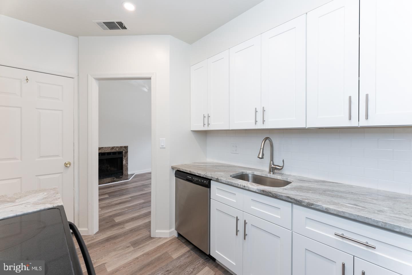 RITTENHOUSE SQUARE - Residential Lease