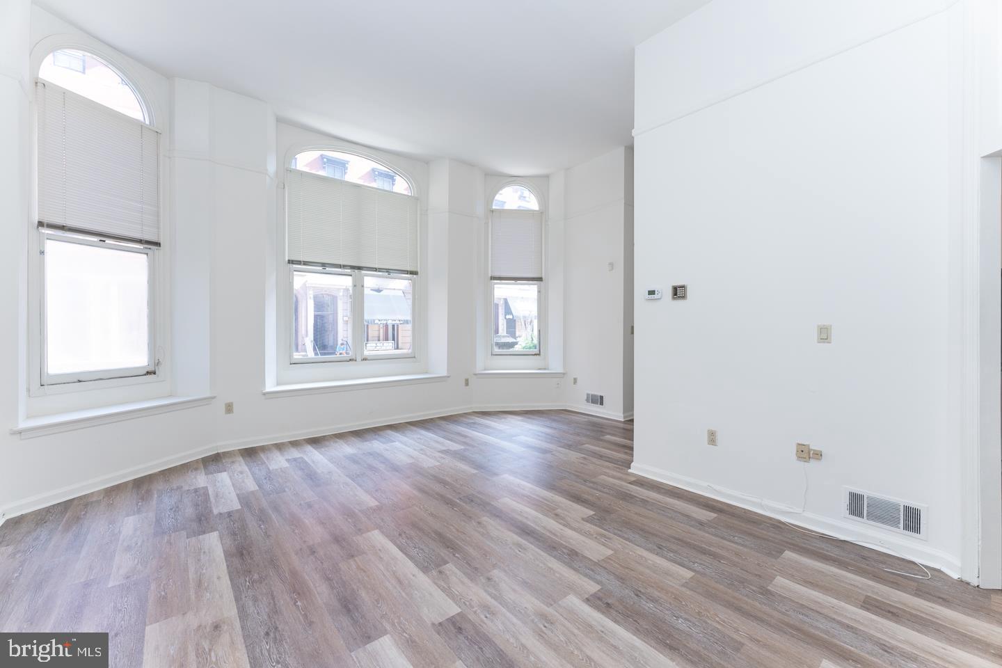 RITTENHOUSE SQUARE - Residential Lease