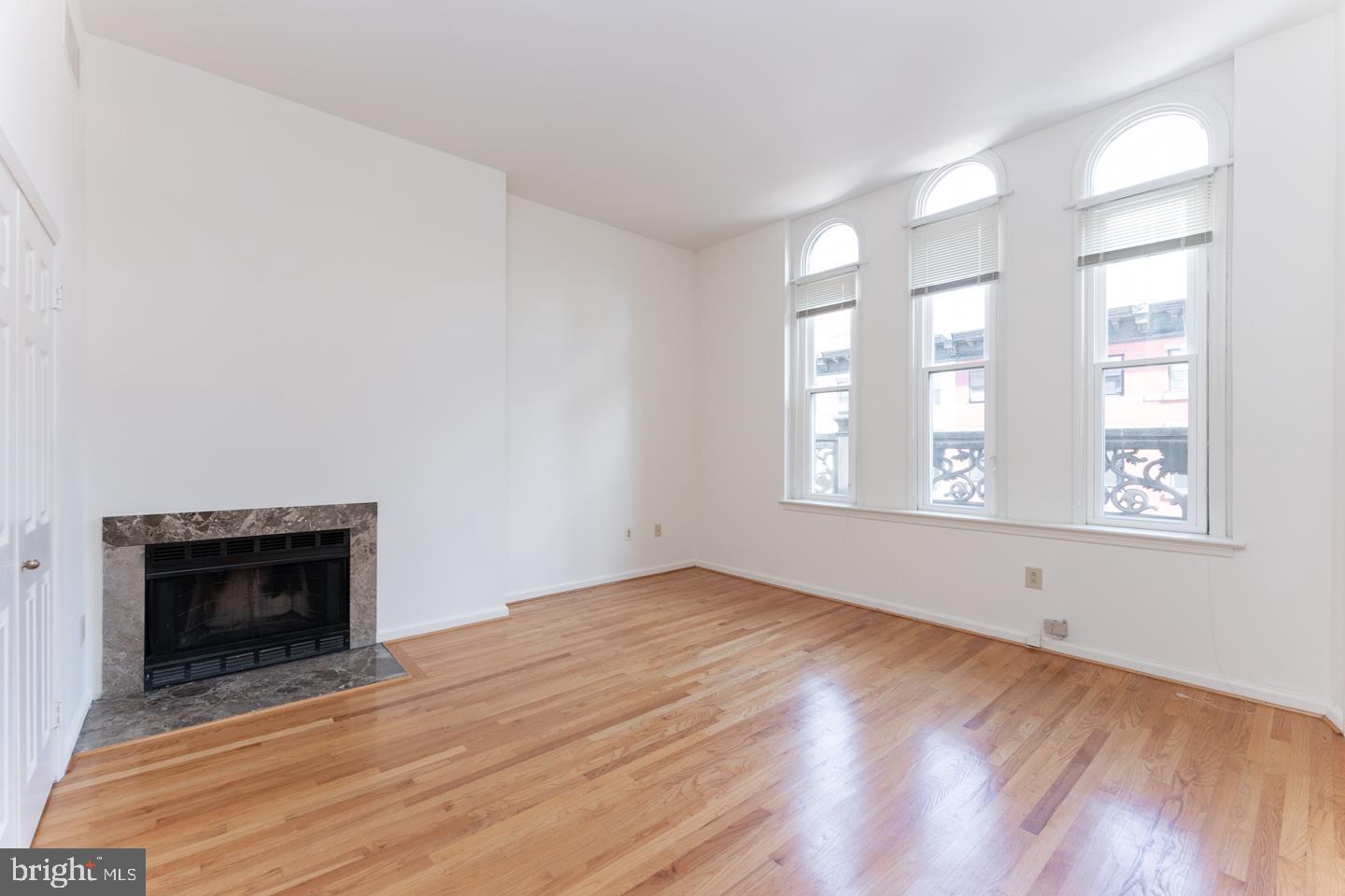 RITTENHOUSE SQUARE - Residential Lease