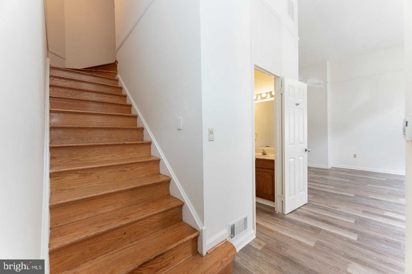 RITTENHOUSE SQUARE - Residential Lease