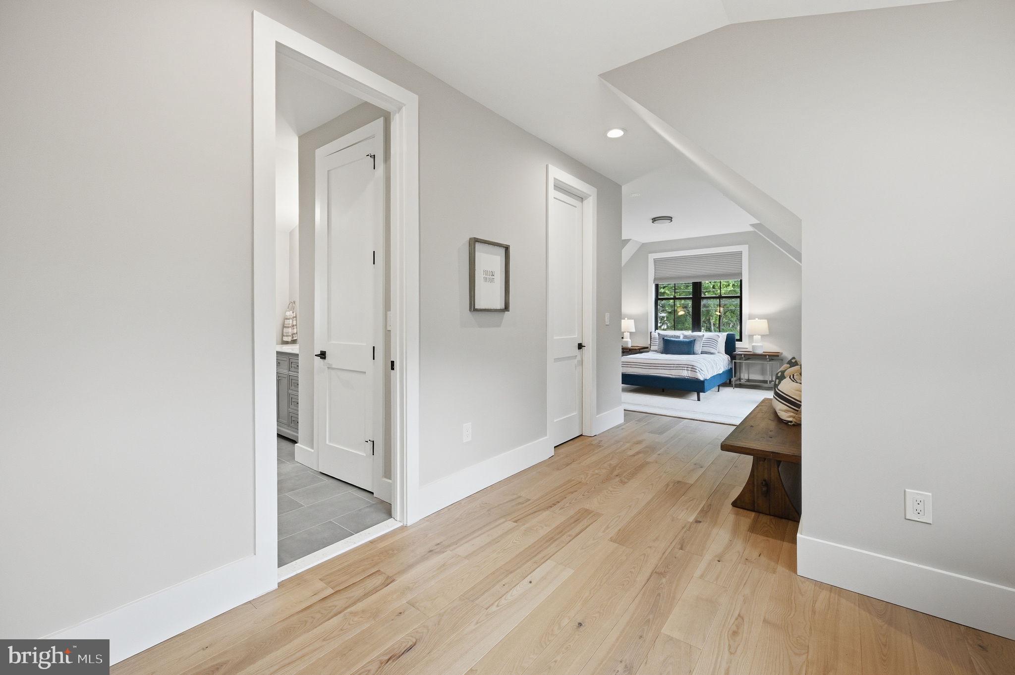 HAMPTONS OF MCLEAN - Residential