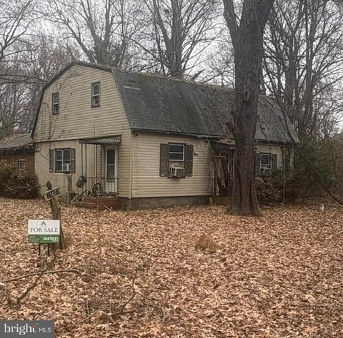 Homes For Sale - 21172 Wyoming Avenue<br/> CHESTERTOWN, MD 21620