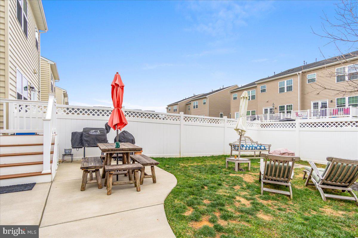 LINTON AT BALLENGER - Residential