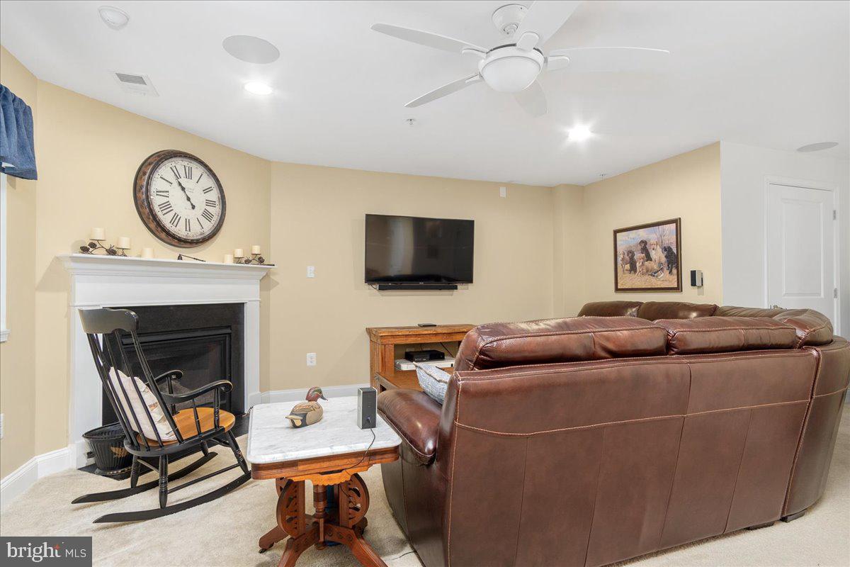 LINTON AT BALLENGER - Residential