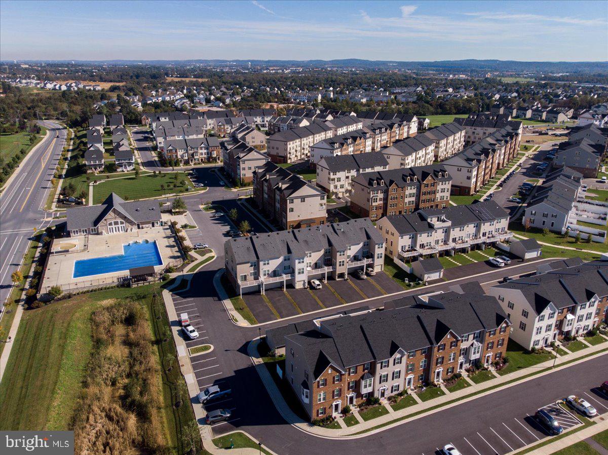 LINTON AT BALLENGER - Residential