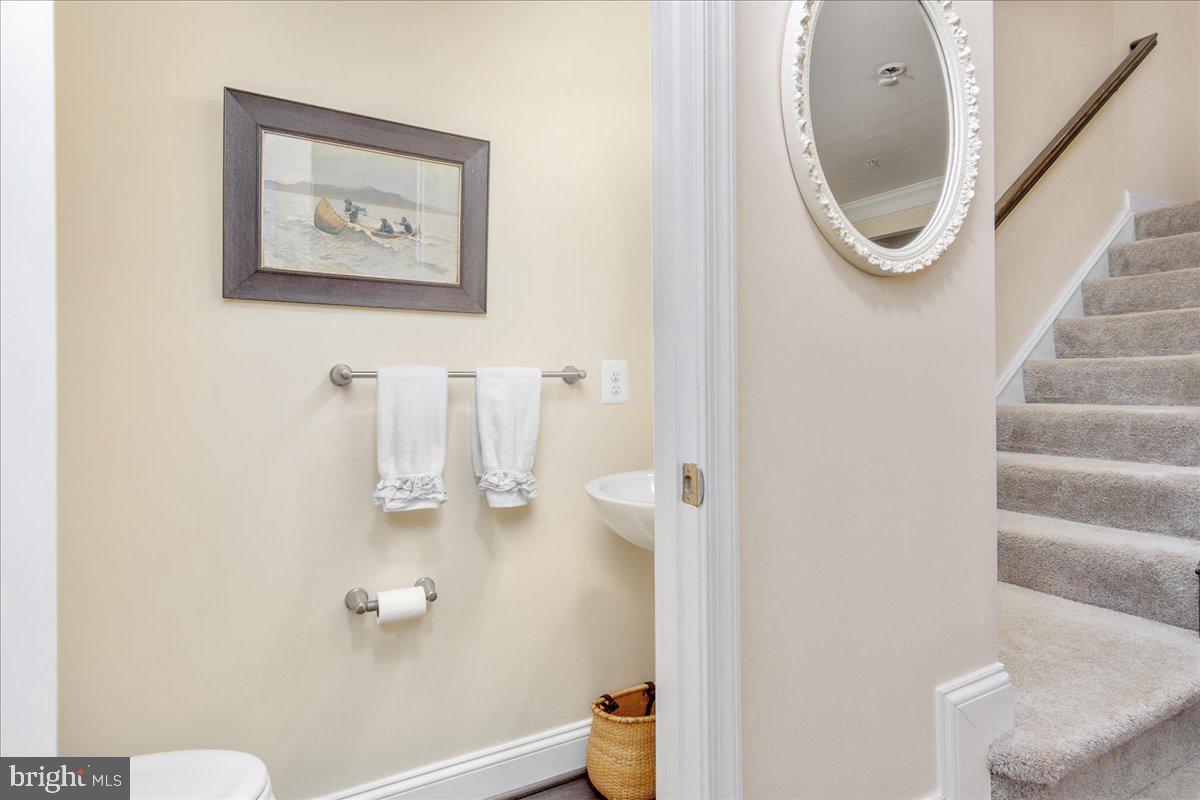 LINTON AT BALLENGER - Residential