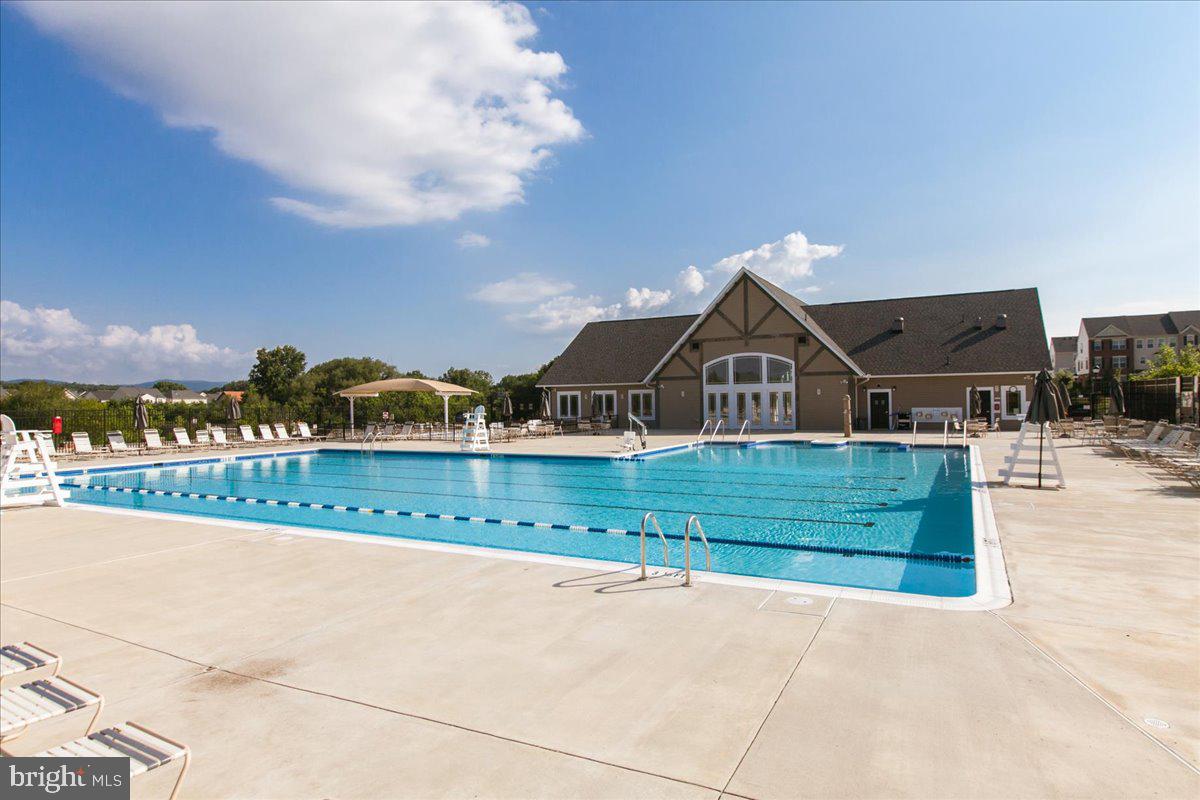 LINTON AT BALLENGER - Residential