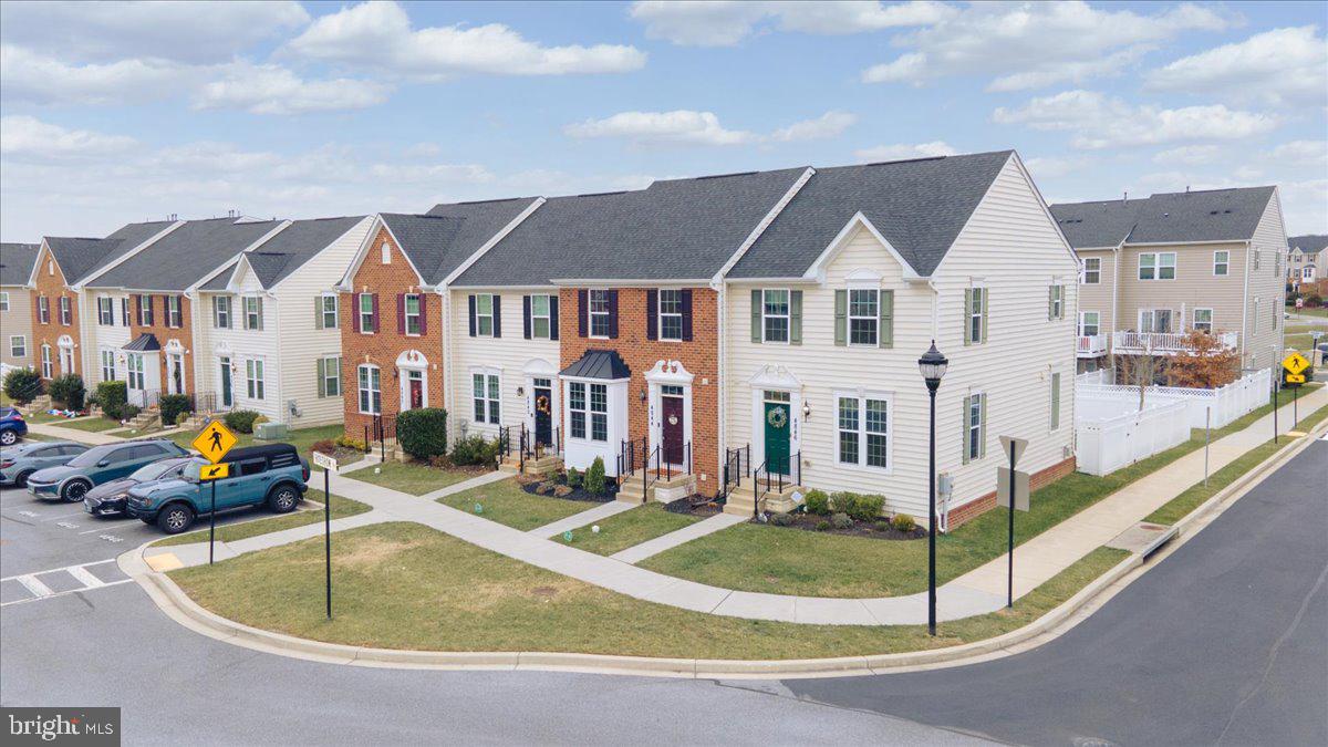 LINTON AT BALLENGER - Residential