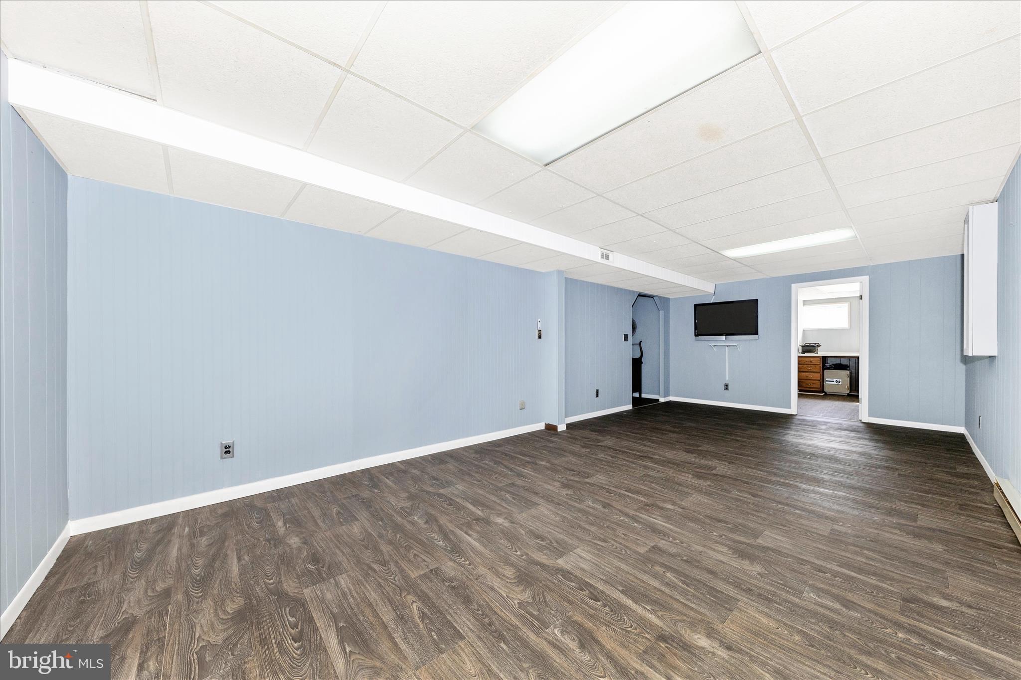 POINT OF ROCKS ESTATES - Residential