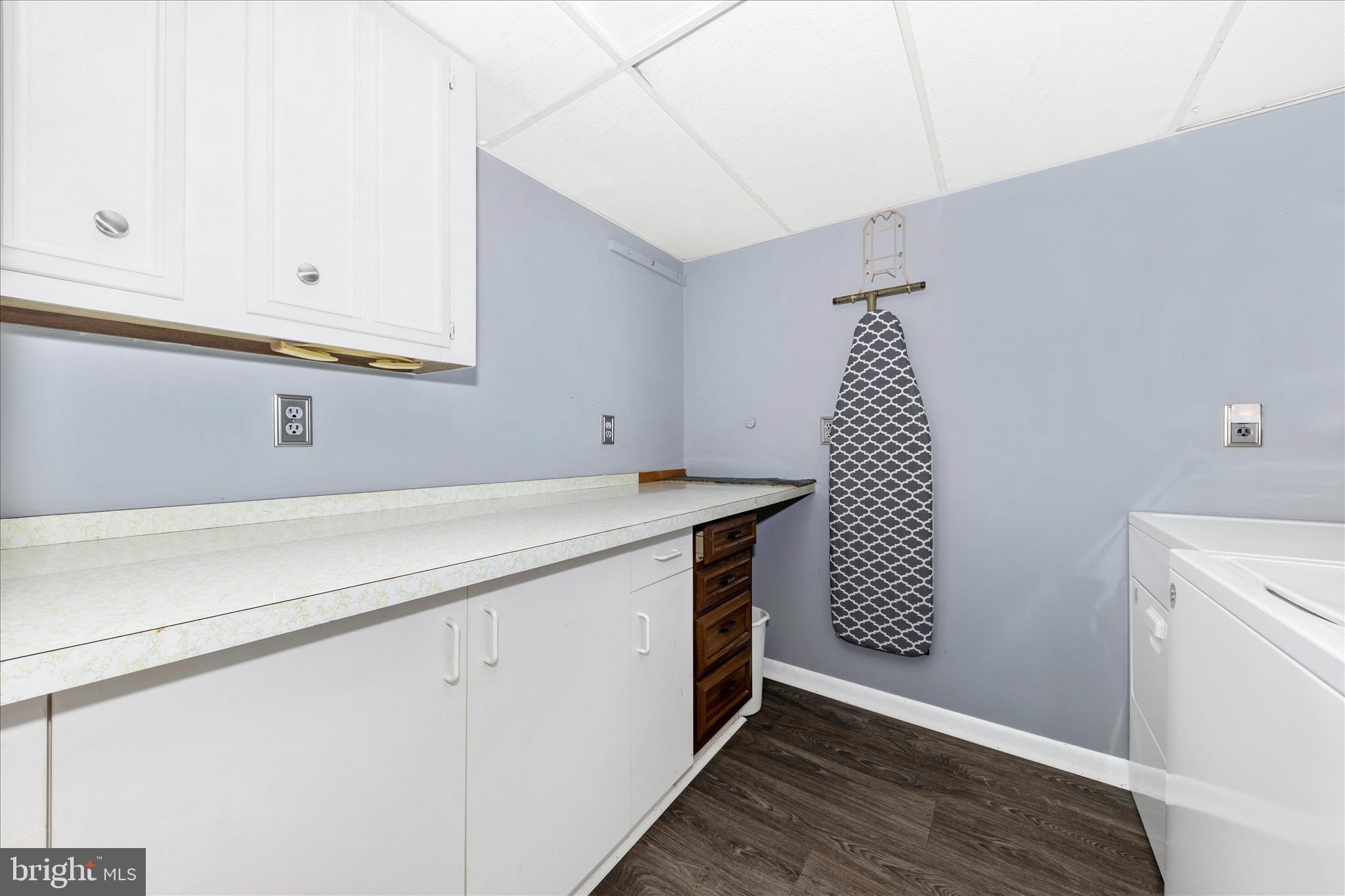 POINT OF ROCKS ESTATES - Residential