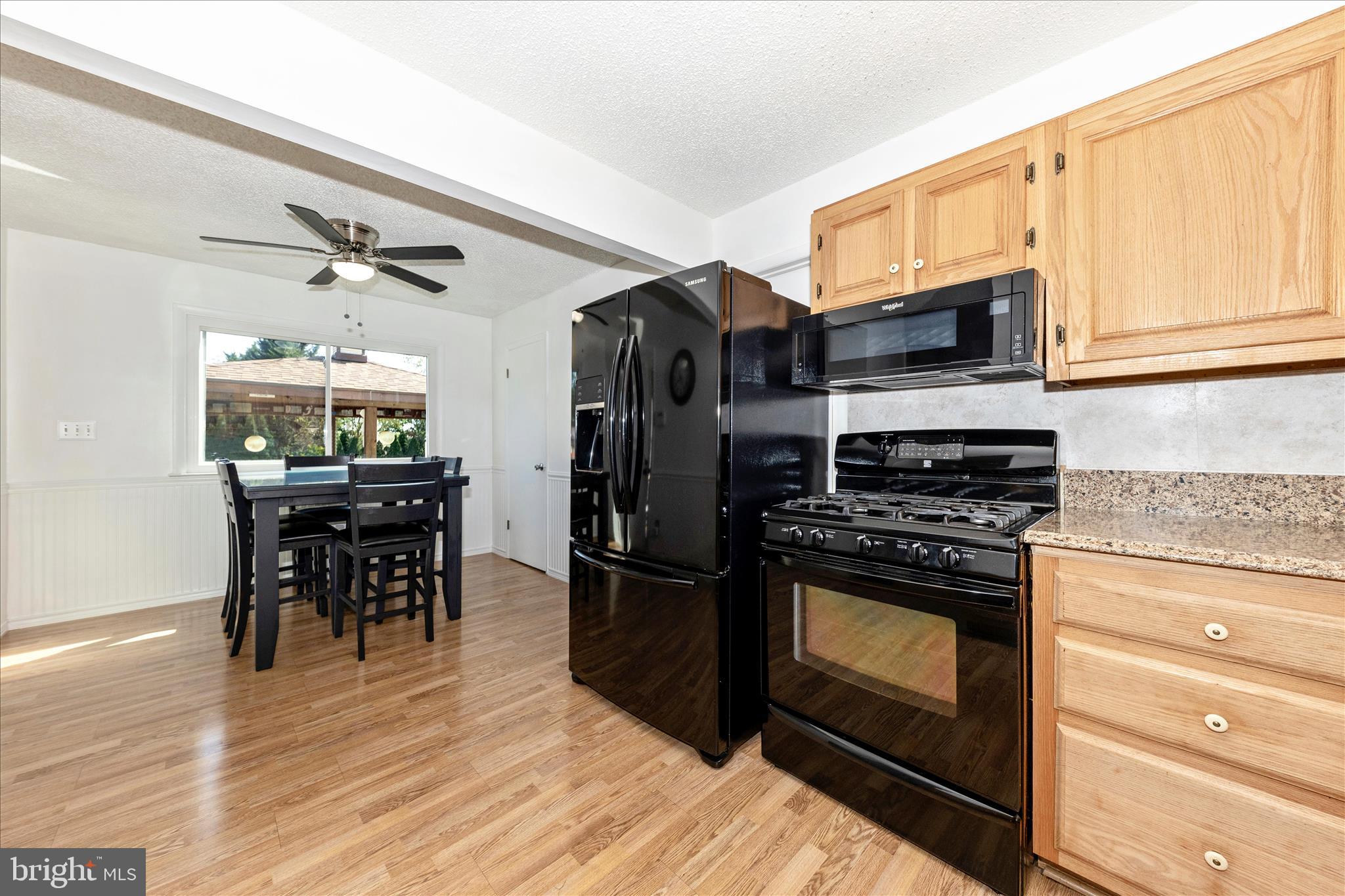 POINT OF ROCKS ESTATES - Residential