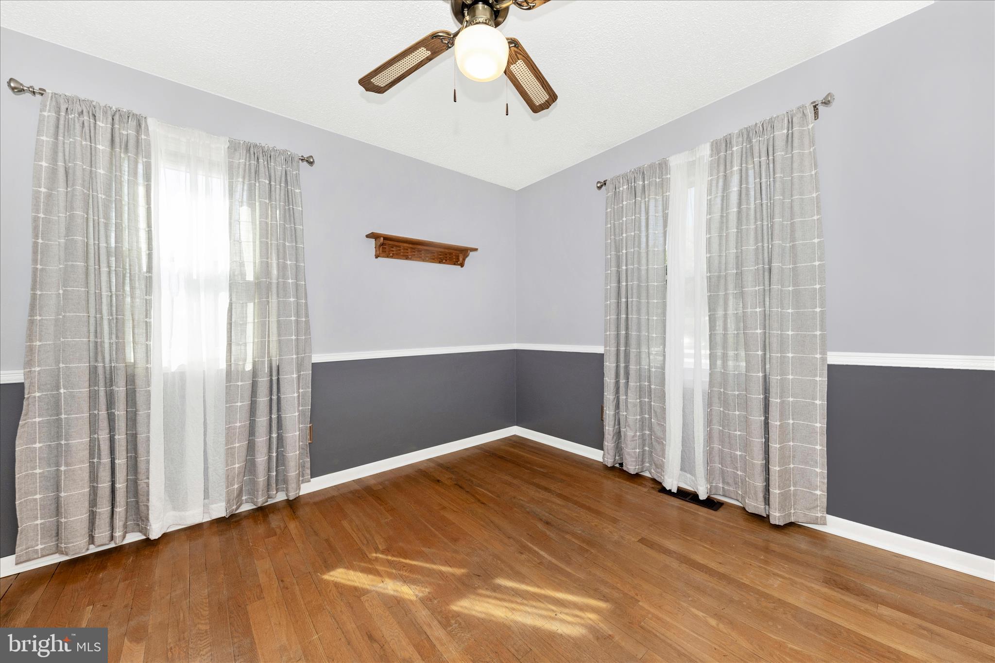 POINT OF ROCKS ESTATES - Residential