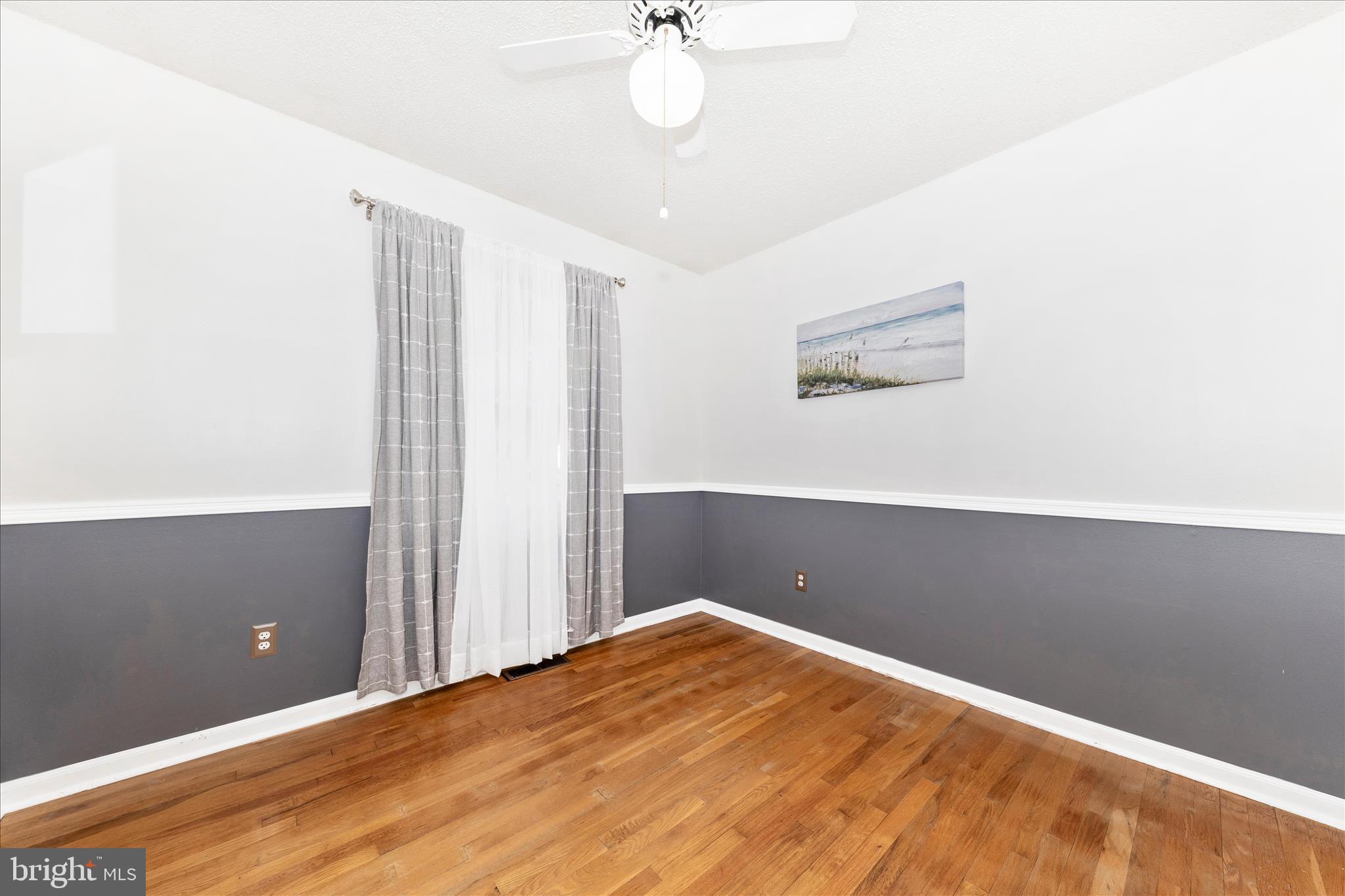 POINT OF ROCKS ESTATES - Residential