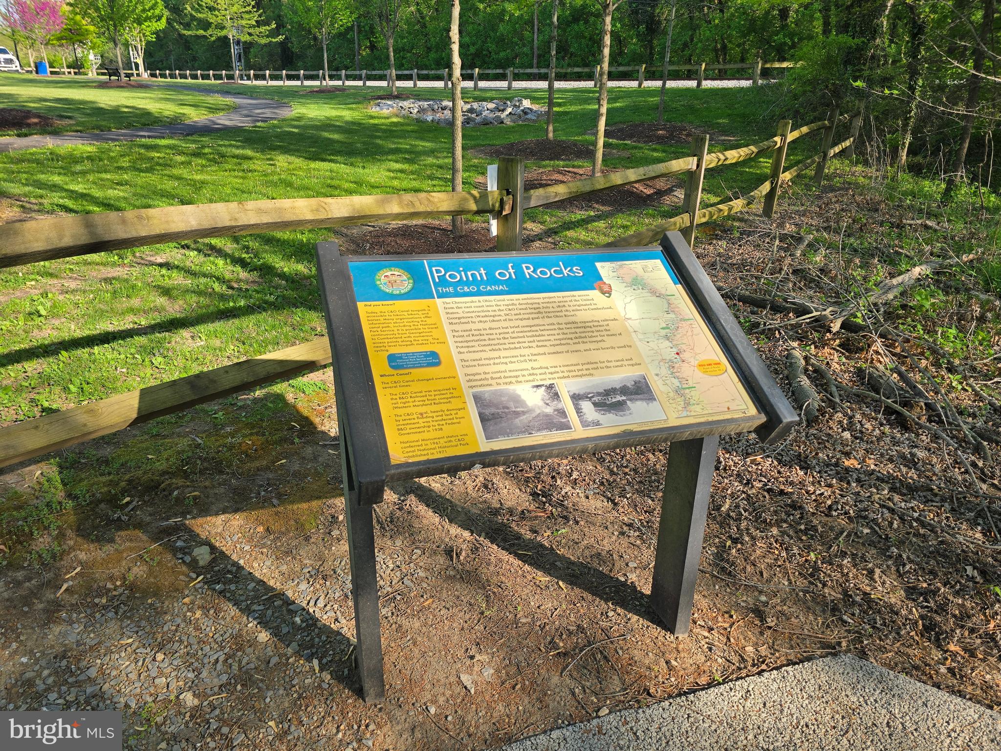 POINT OF ROCKS ESTATES - Residential