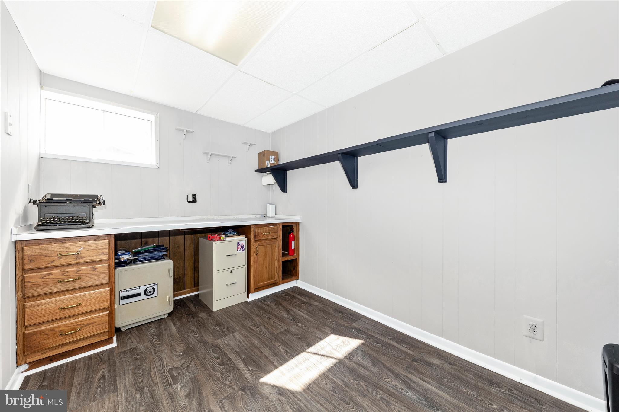 POINT OF ROCKS ESTATES - Residential