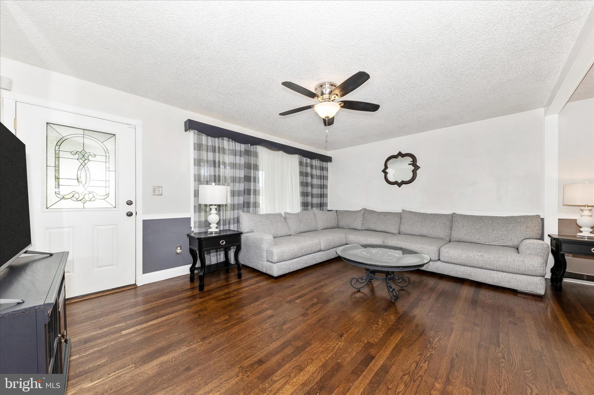 POINT OF ROCKS ESTATES - Residential