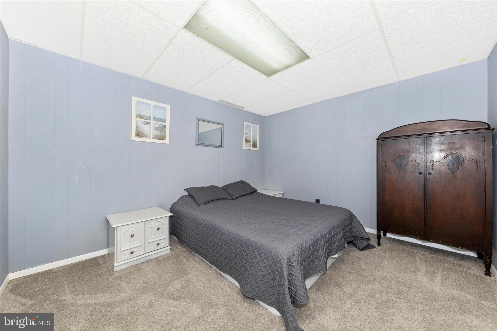 POINT OF ROCKS ESTATES - Residential