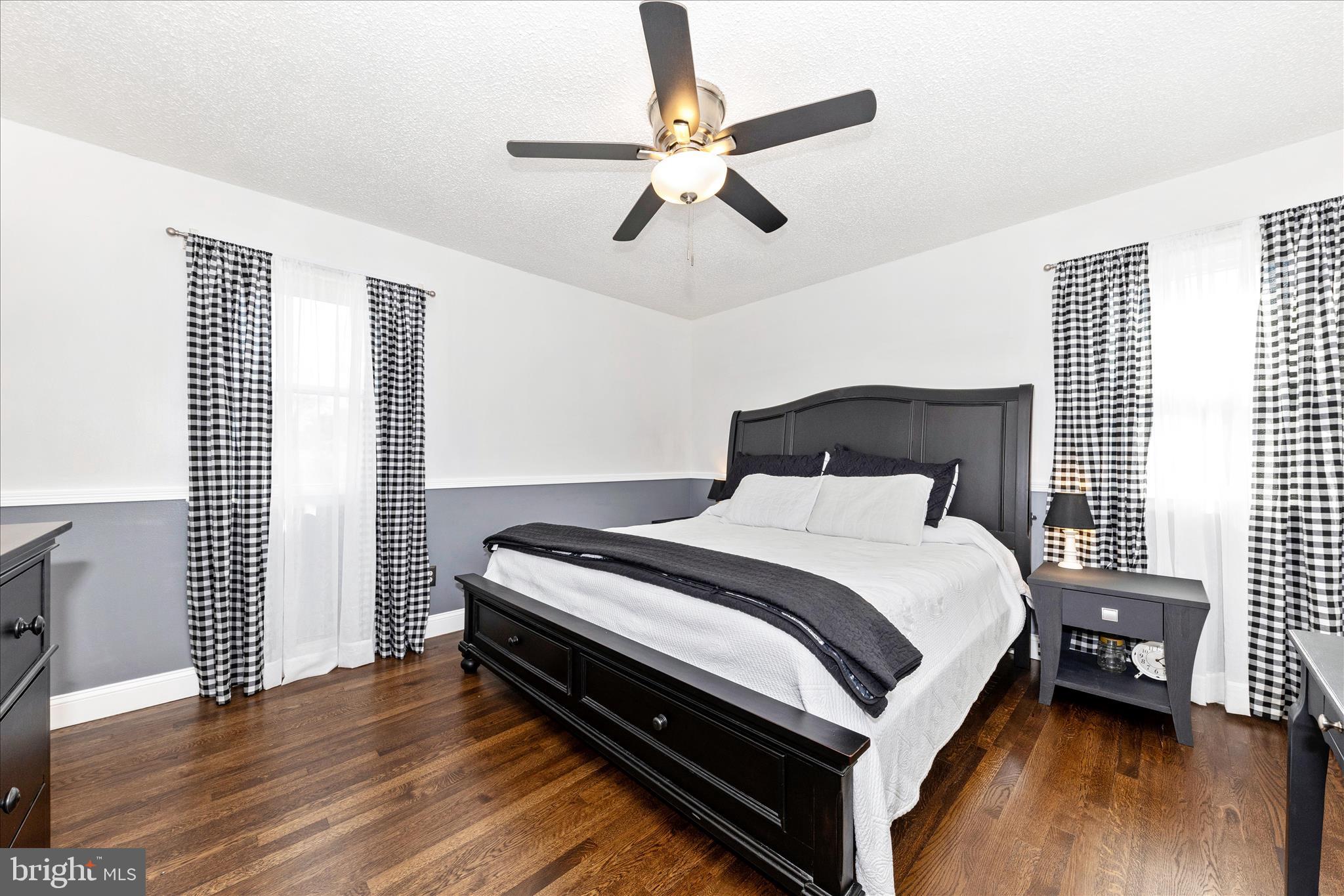 POINT OF ROCKS ESTATES - Residential