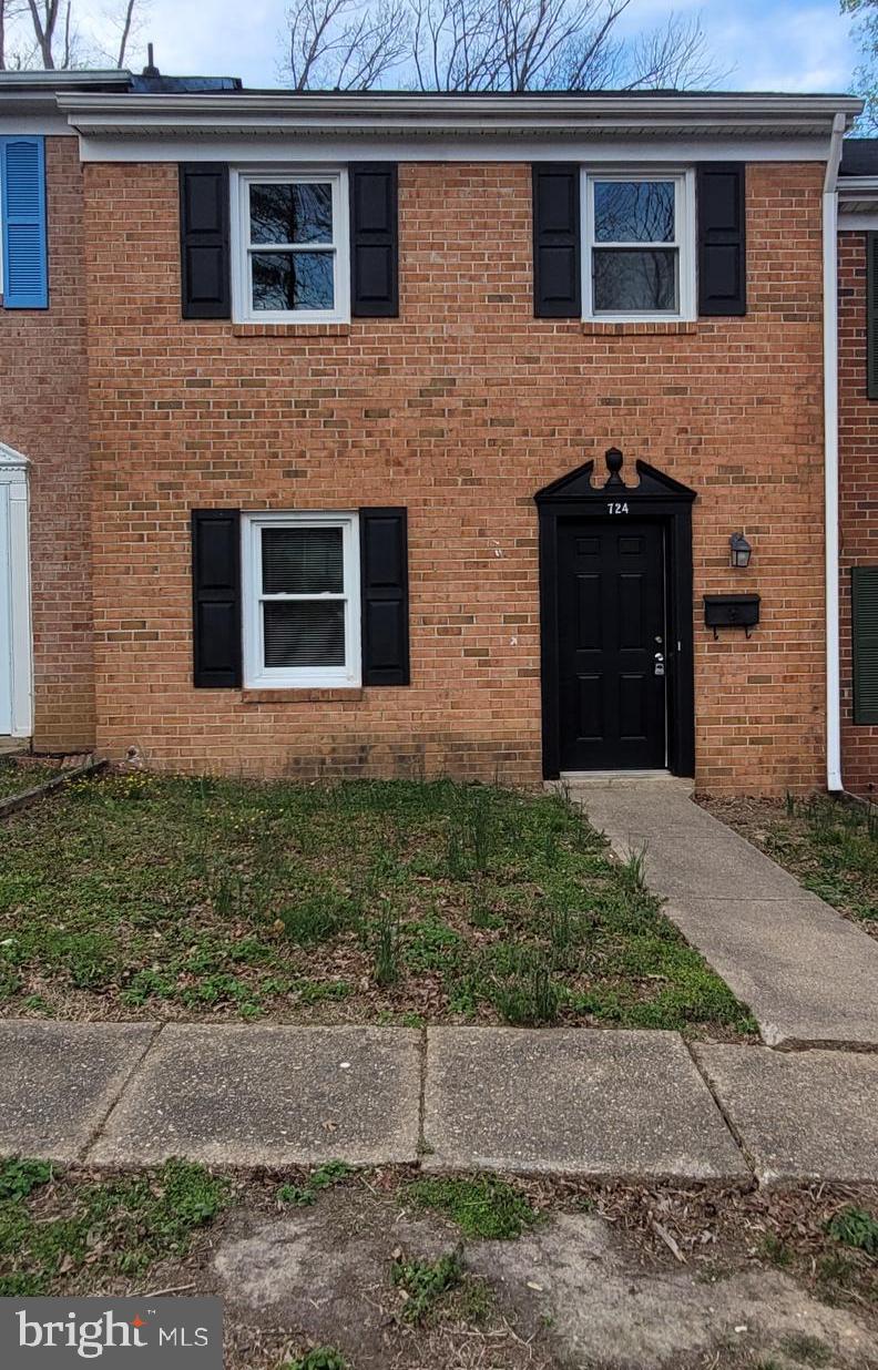 OLDE GREENWICH - Residential Lease