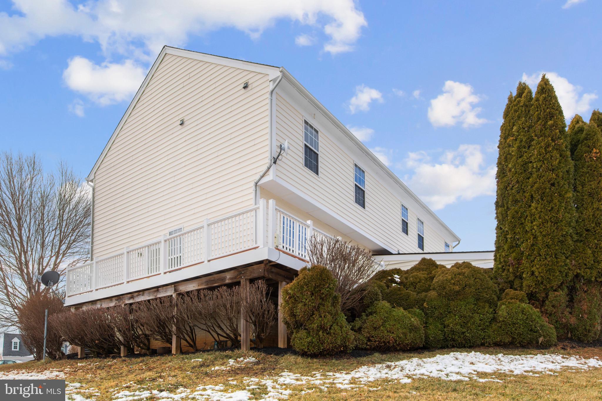 TAYLORSTOWN - Residential