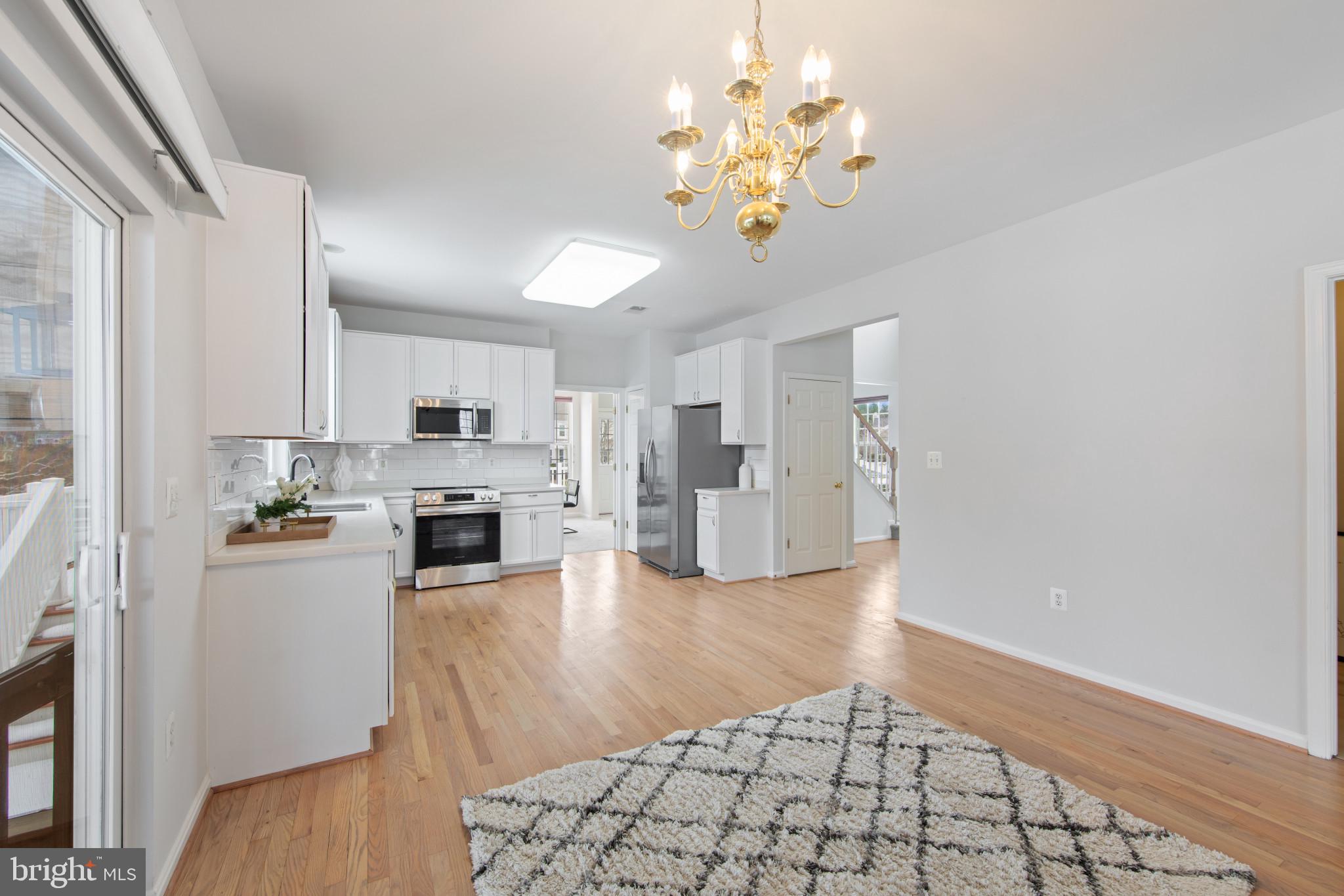 TAYLORSTOWN - Residential