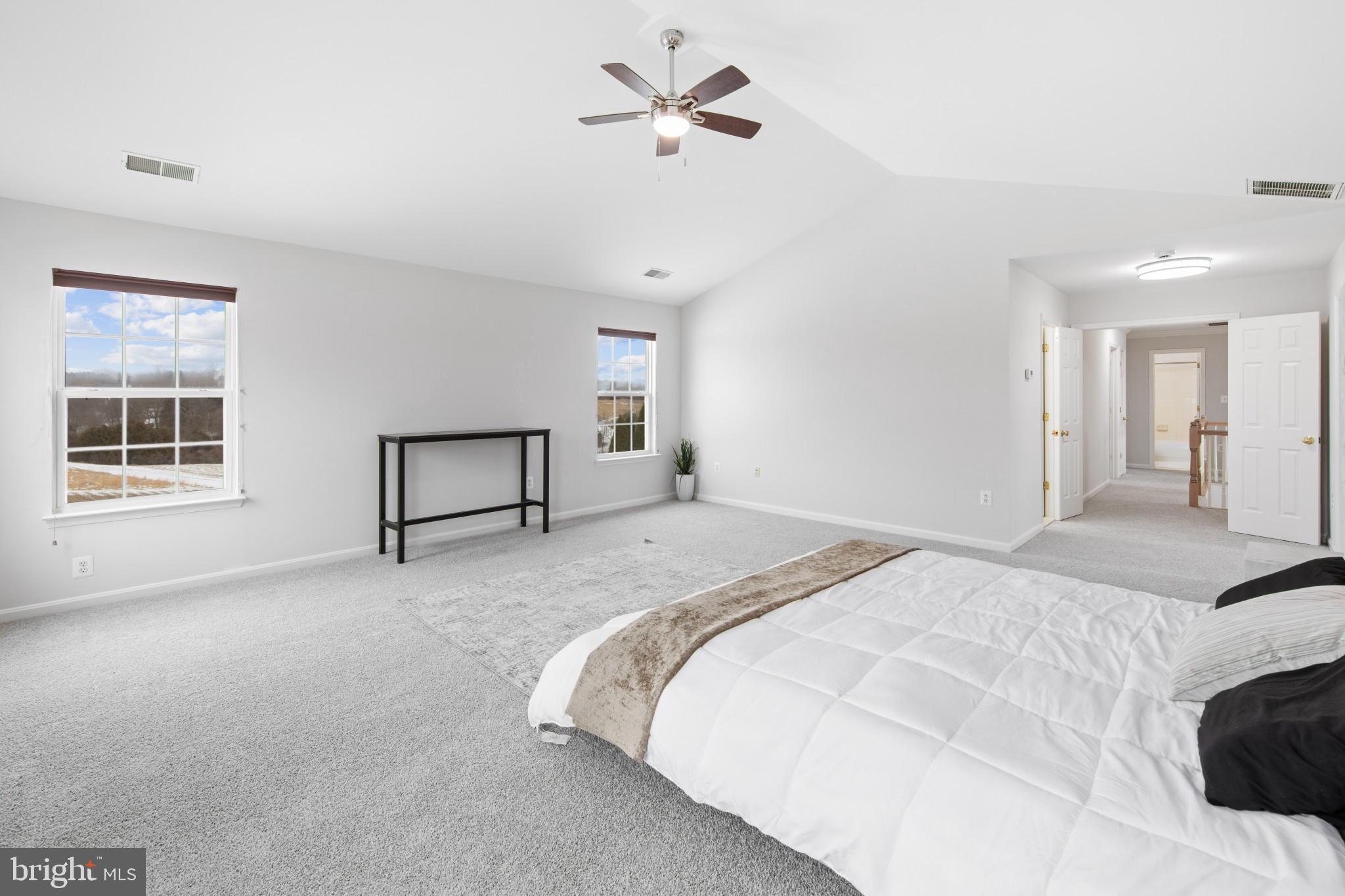 TAYLORSTOWN - Residential