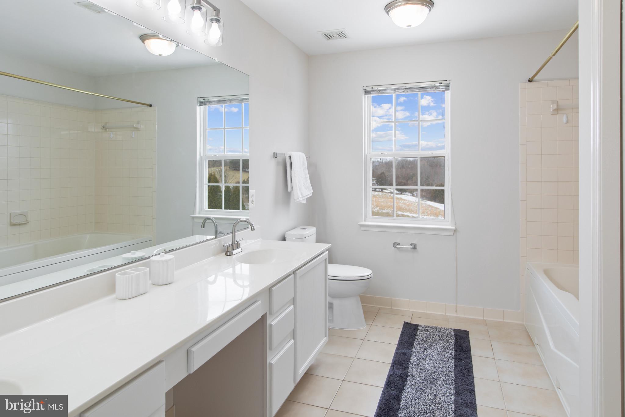 TAYLORSTOWN - Residential