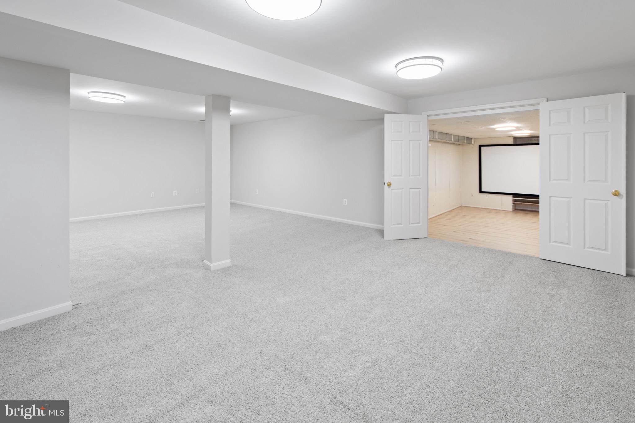 TAYLORSTOWN - Residential