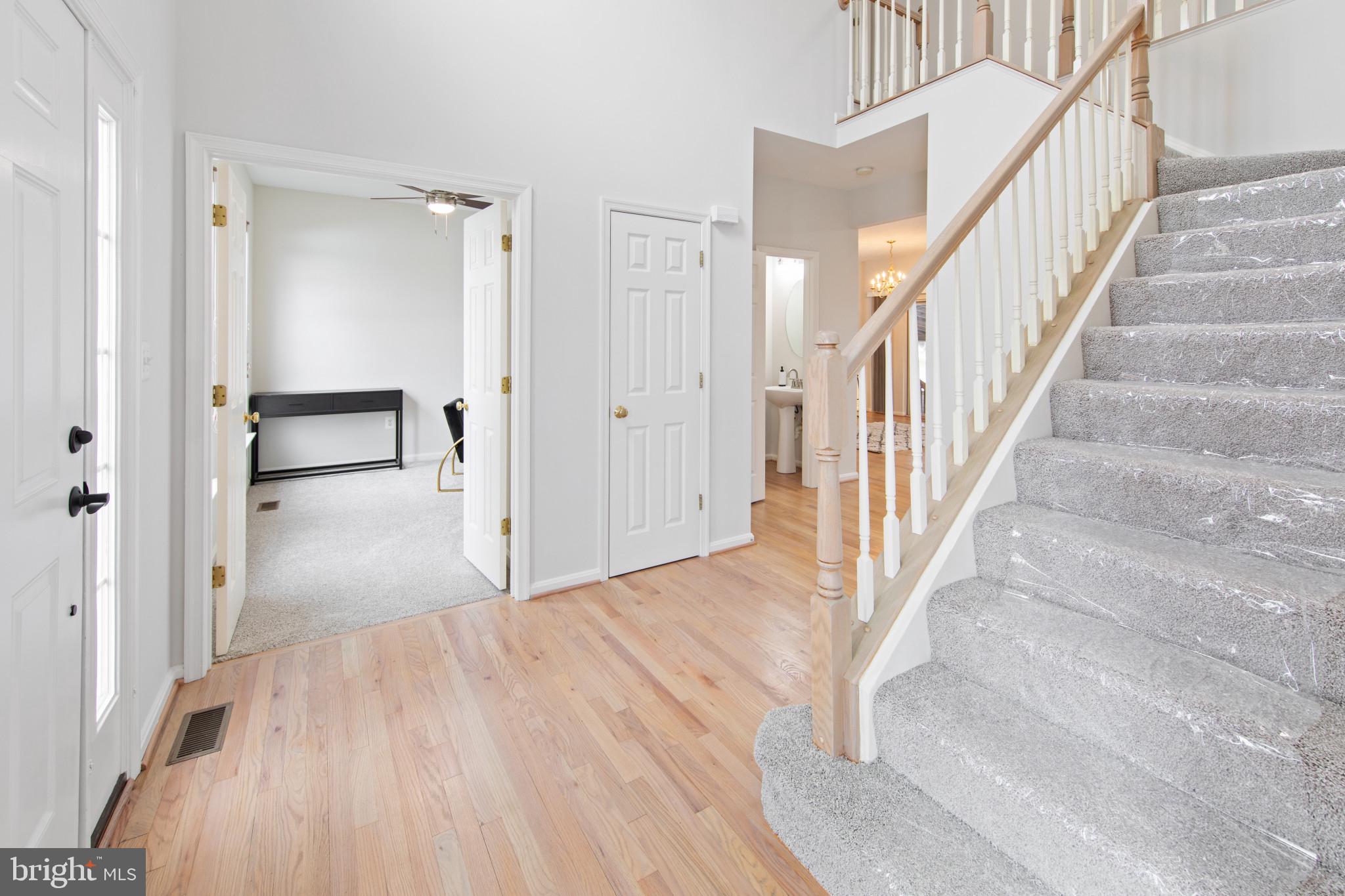 TAYLORSTOWN - Residential