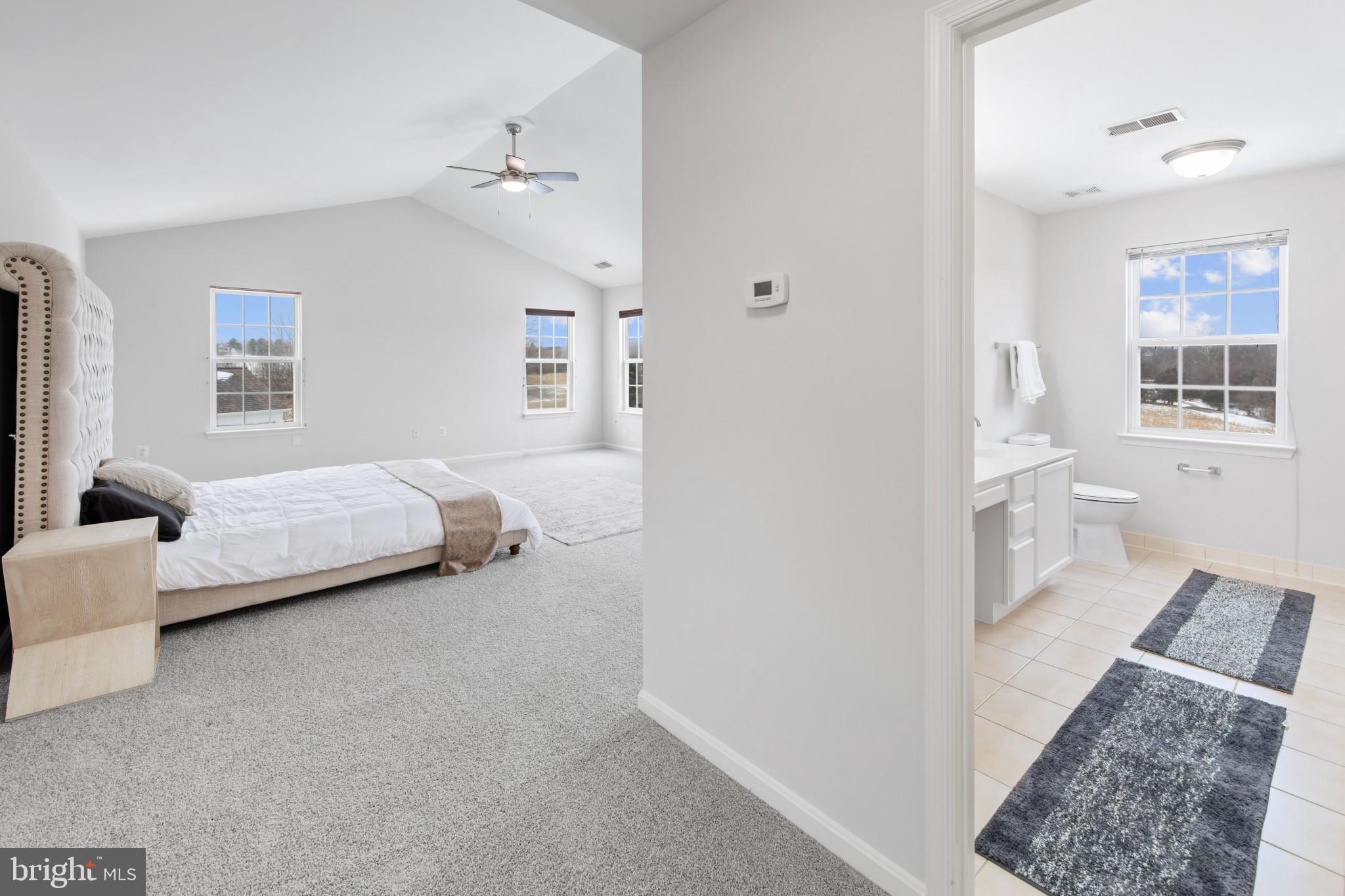 TAYLORSTOWN - Residential